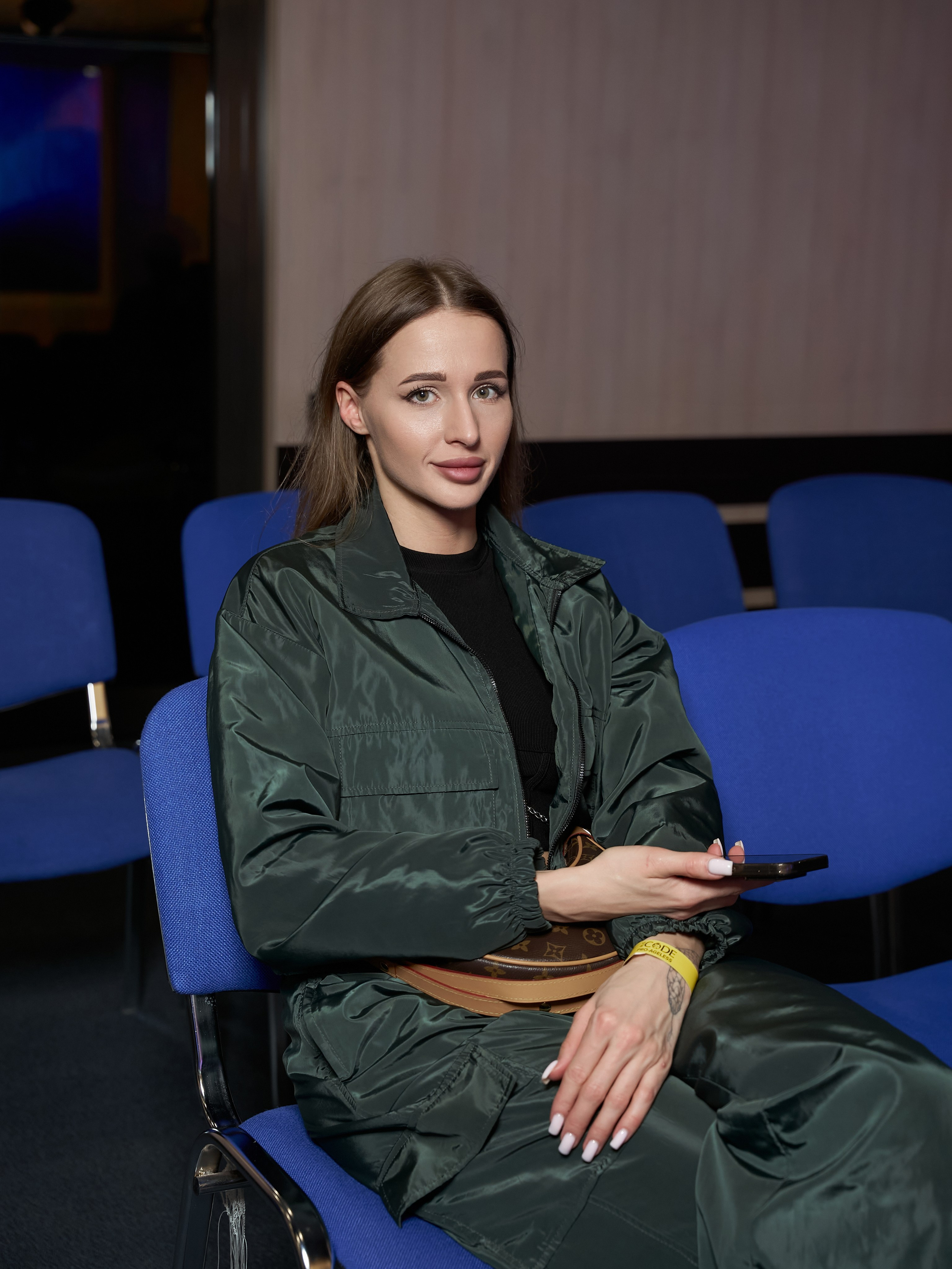 СЛУШАТЕЛИ. PRO-AGELESS