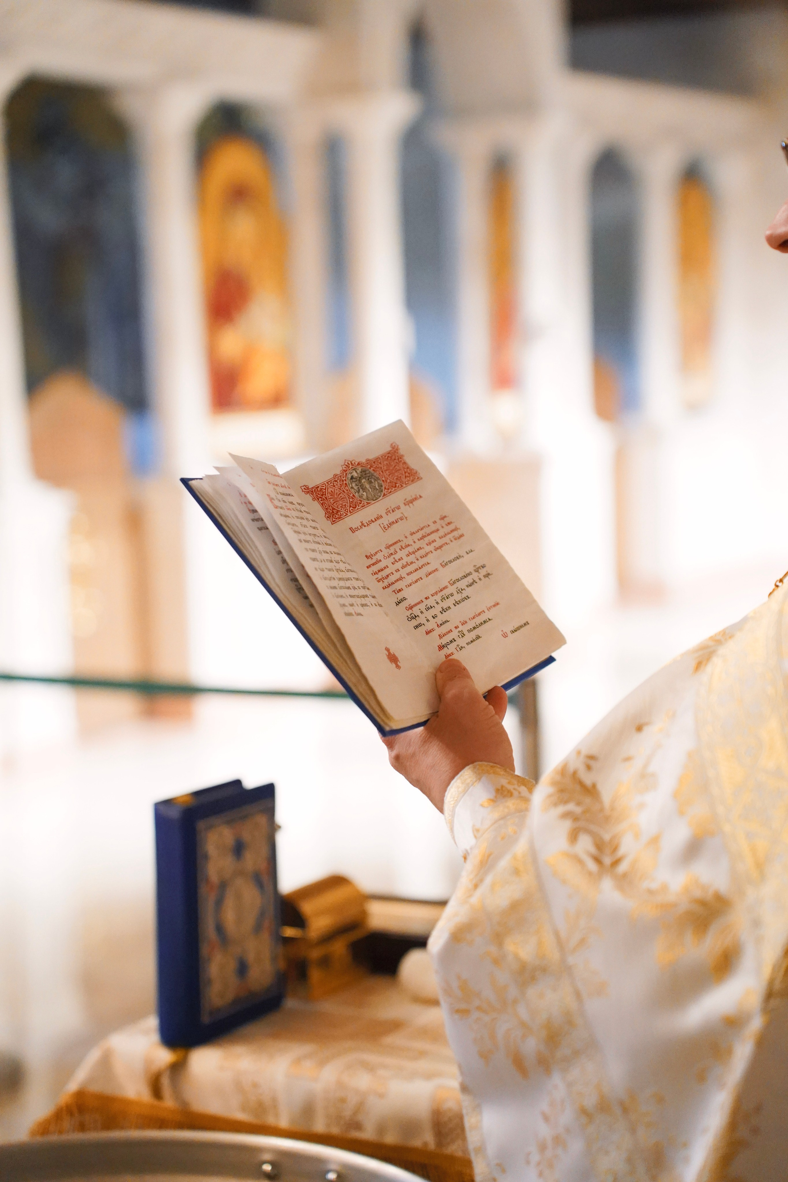 Таинство Крещения, Венчание. Универсальный фотограф в Геленджике Сидорина Кристина