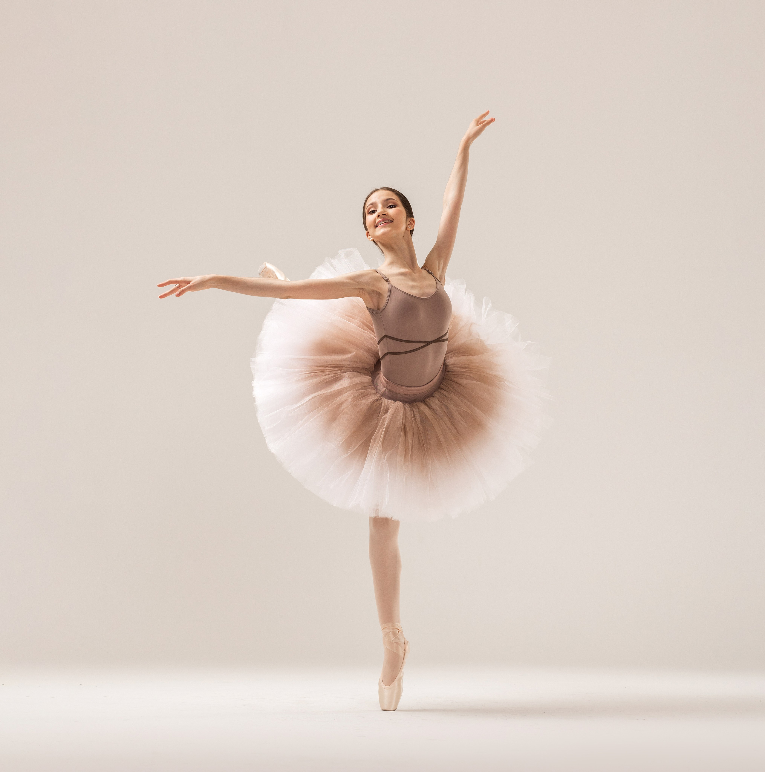 Балетная съёмка на белой циклораме и фонах. Балетный фотограф Алина Ханько — Душа Балета