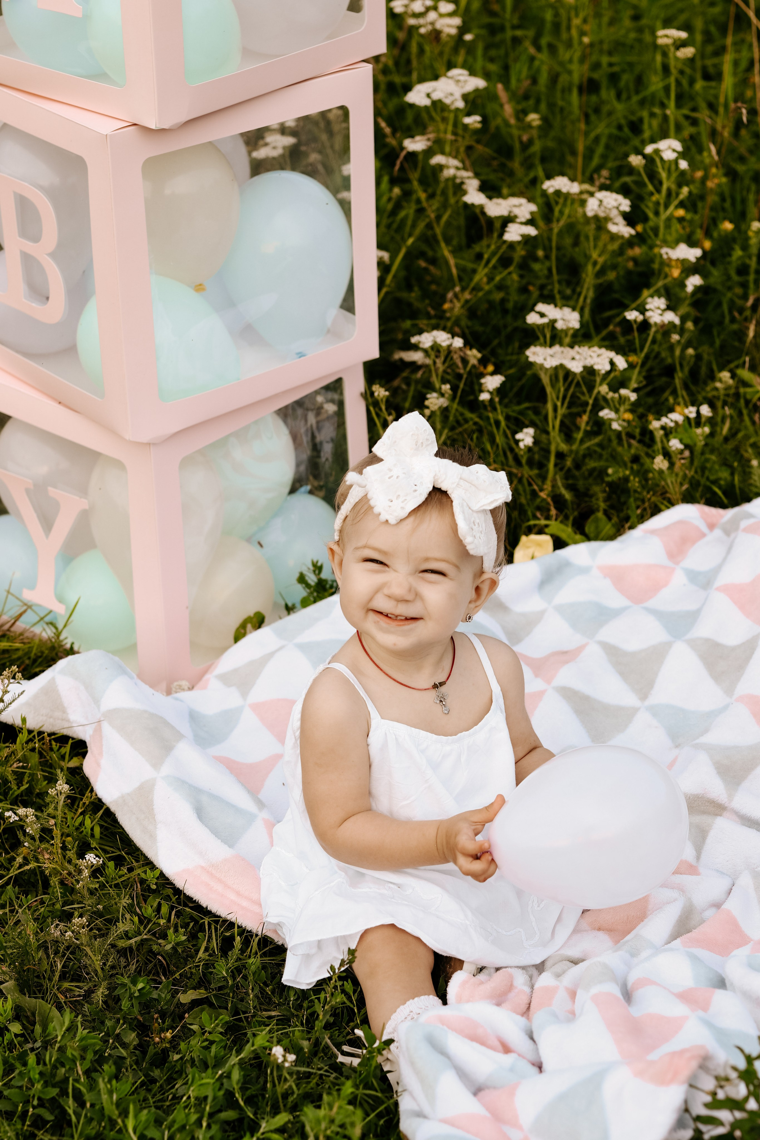 Семейная фотосессия 1 годик Алисии. Профессиональный фотограф Юнаковская Оксана