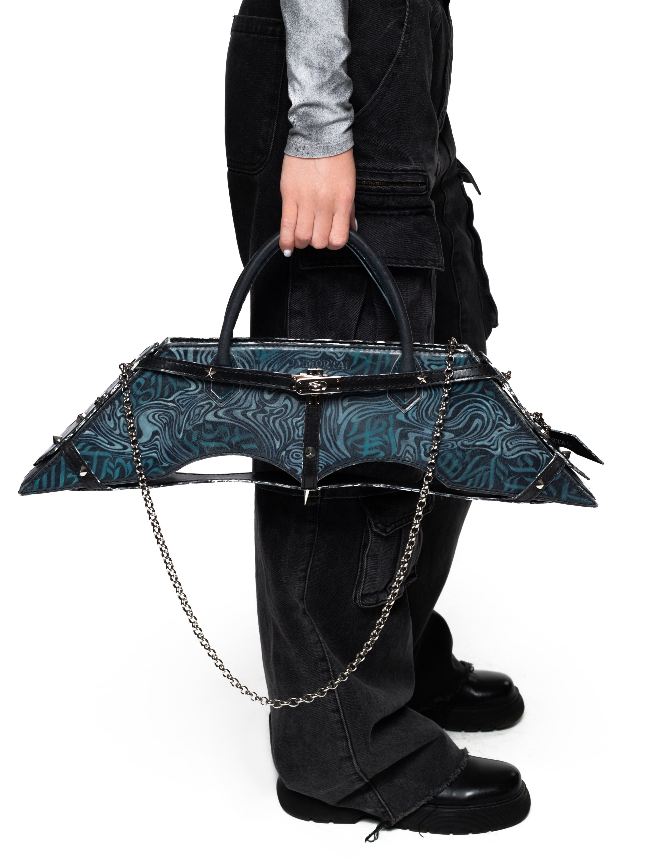 СУМКИ. RUNA production — стильные съемки для брендов