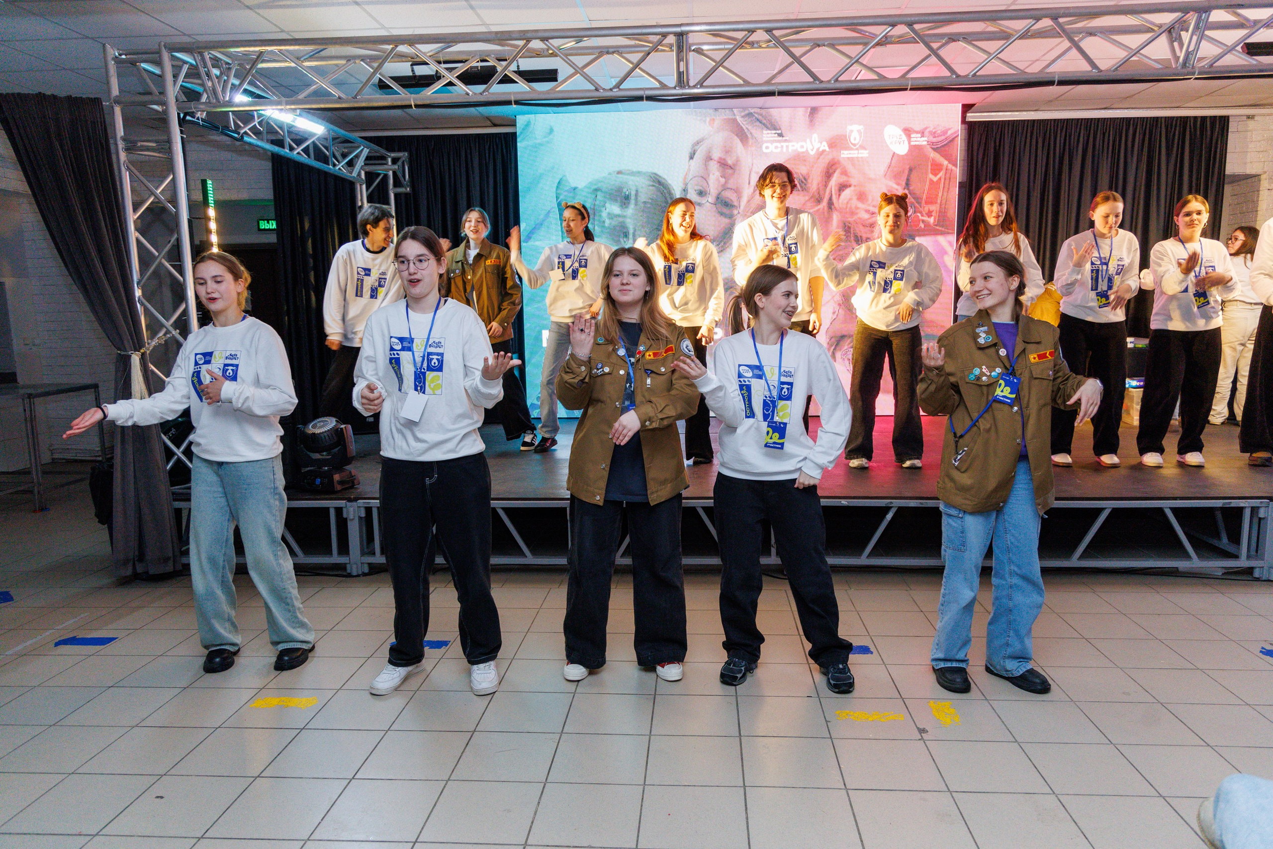 Студенческие отряды.Школа командиров и Комисаров. Свадебный, семейный и репортажный фотограф в Южно-Сахалинске Артур Петросян