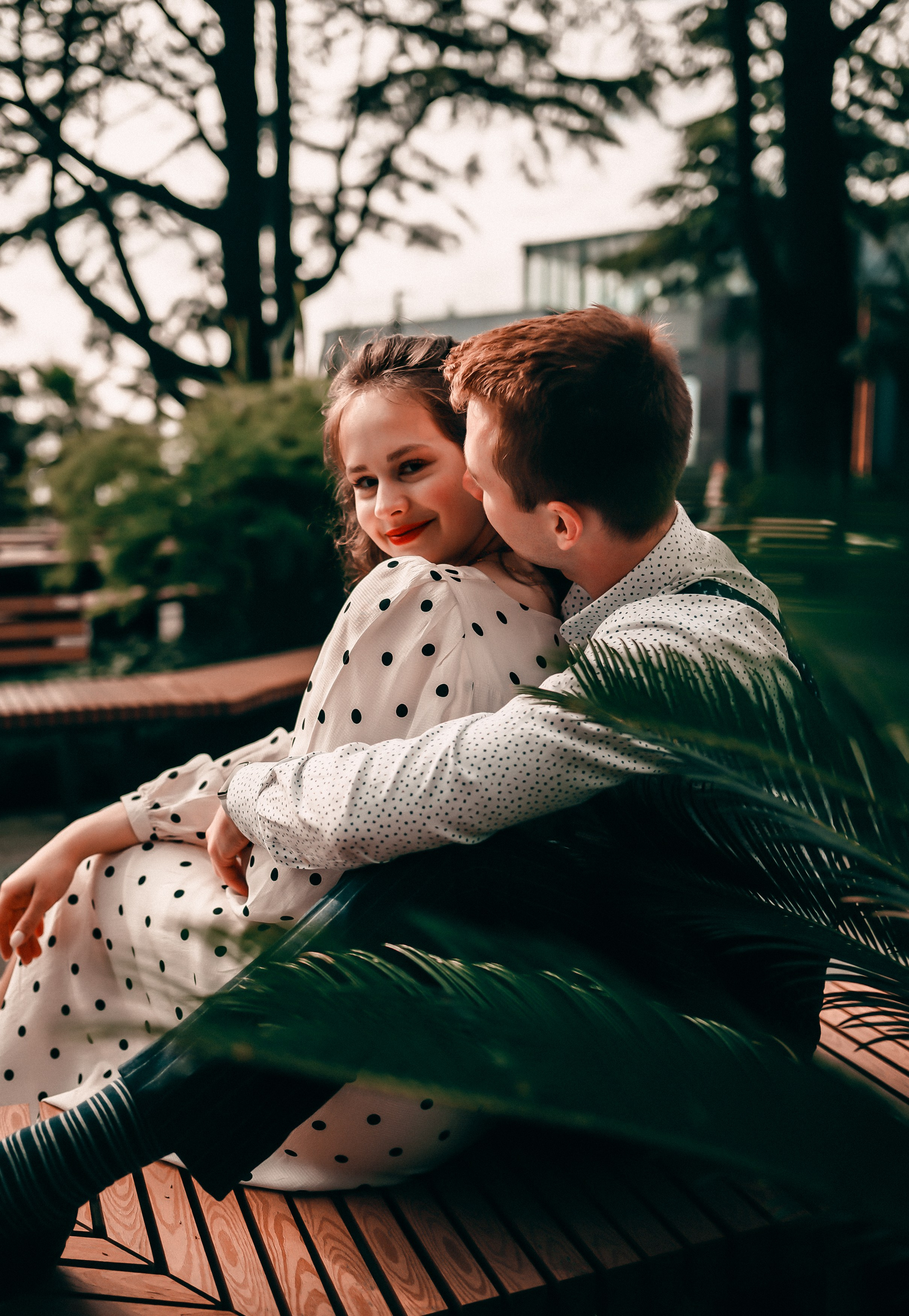 Сливовый сад, морпорт, пляж Ривьера. Свадебный и семейный фотограф София Невская