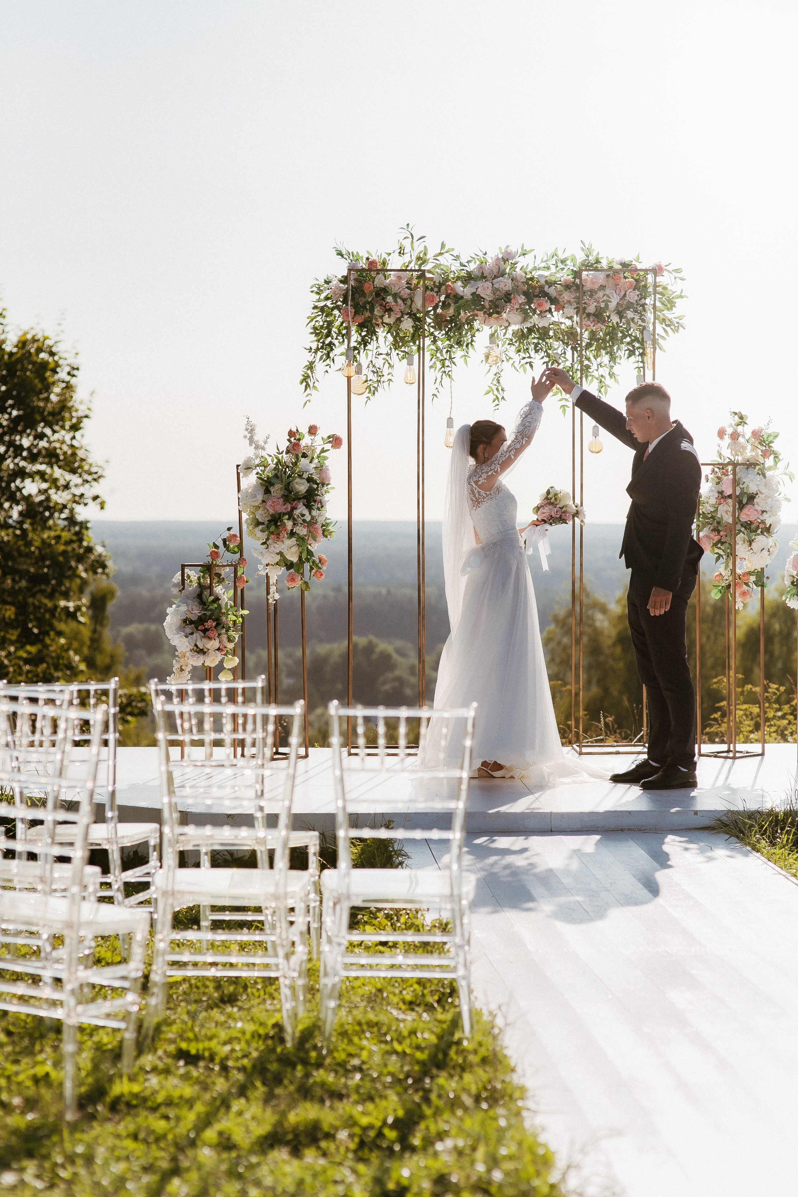 Выездная регистрация свадьбы влюбленных. Свадебный и репортажный фотограф в Ярославле и Санкт-Петербурге Роман Микрюков