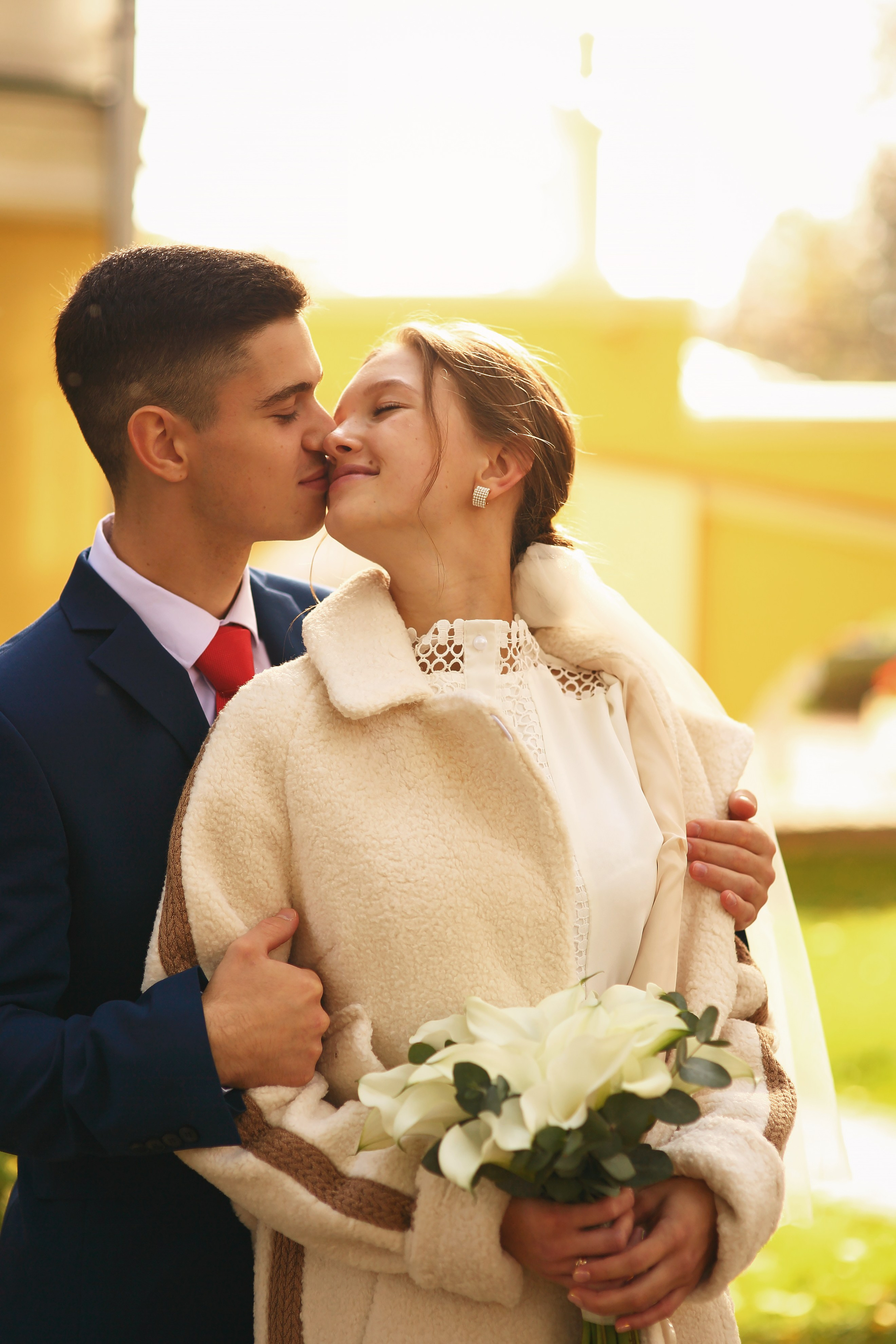 Съемка пары в осеннем городе и в студии. Свадебный и репортажный фотограф в Ярославле и Санкт-Петербурге Роман Микрюков