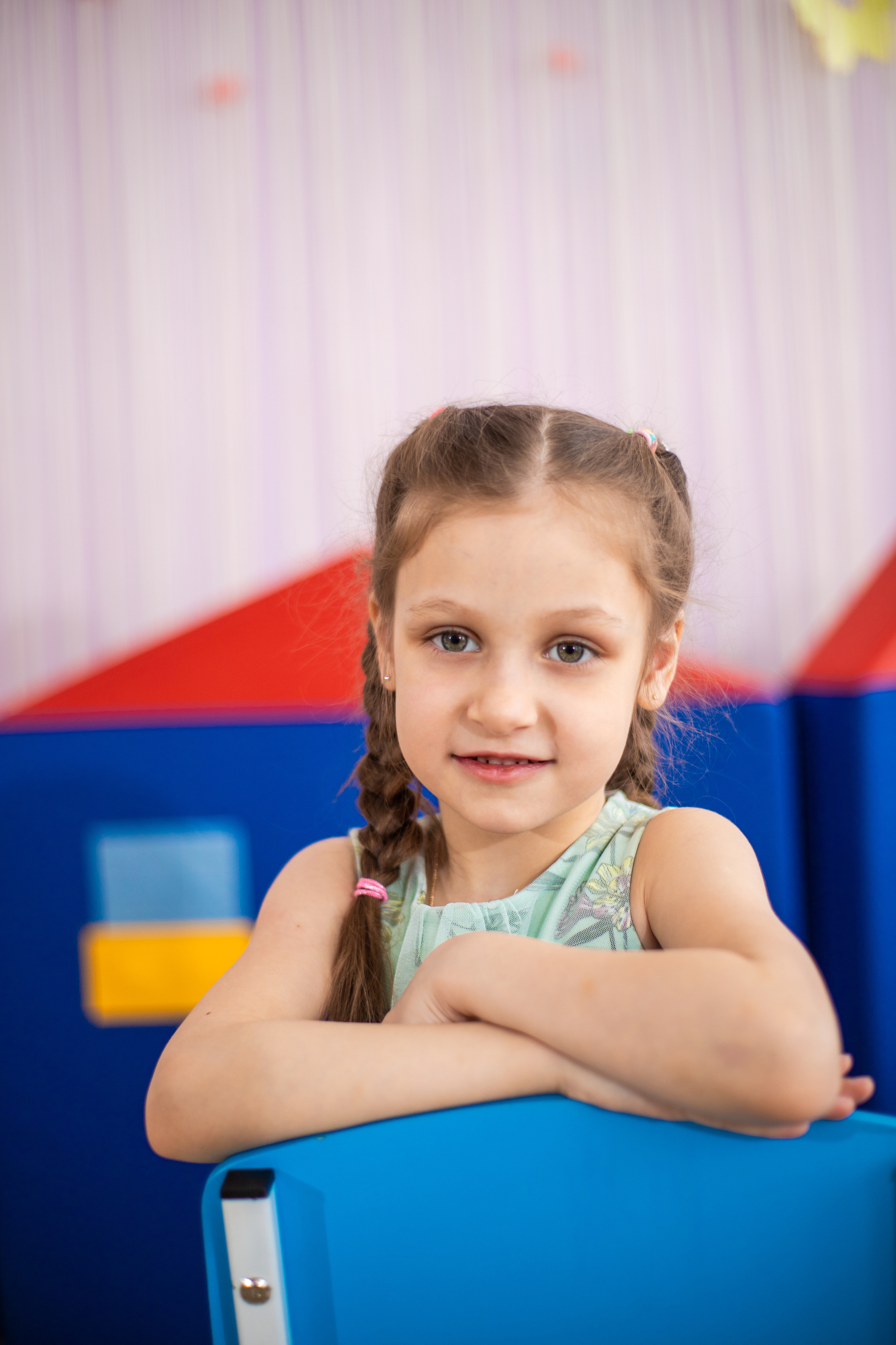 15 садик. Альбомы с самого детства. +79237847111