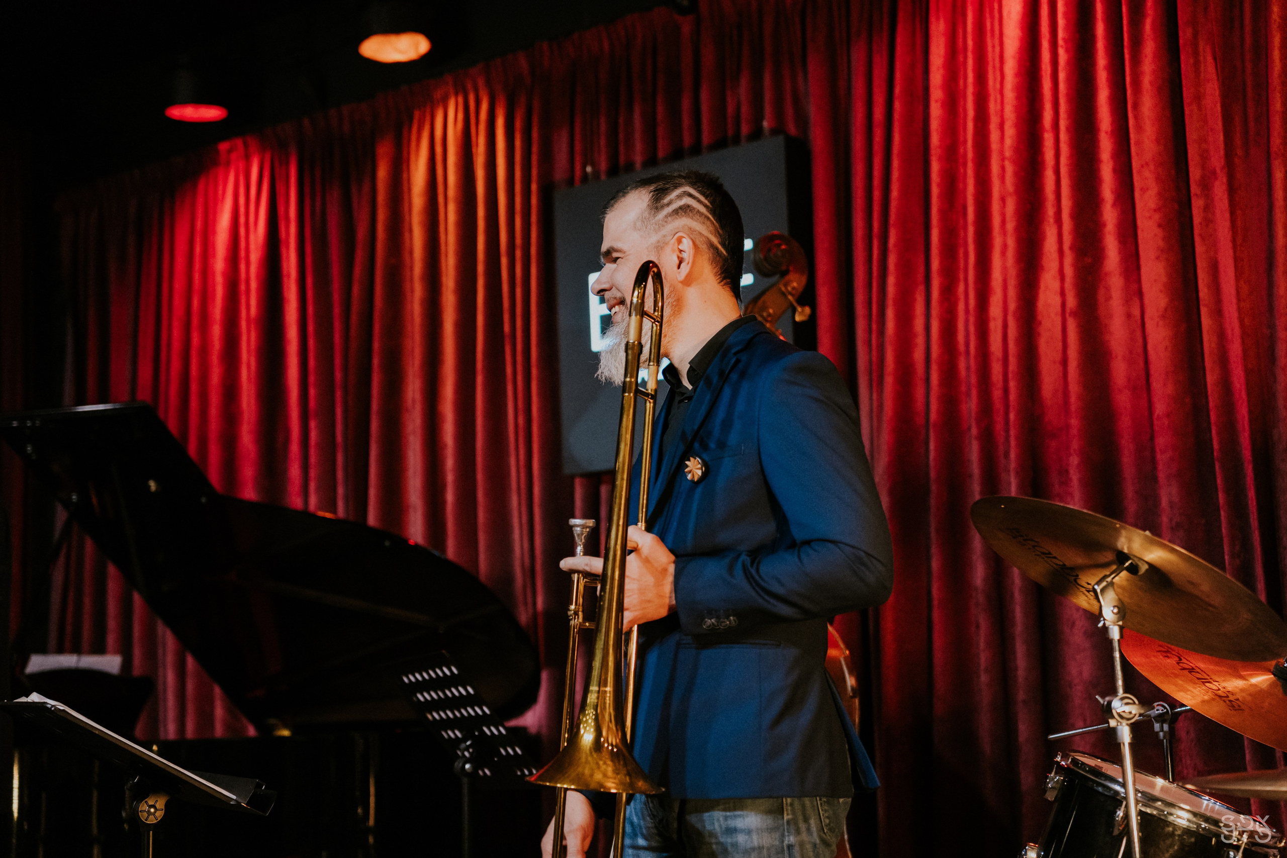 Видеопродакшн BACKED ROLL