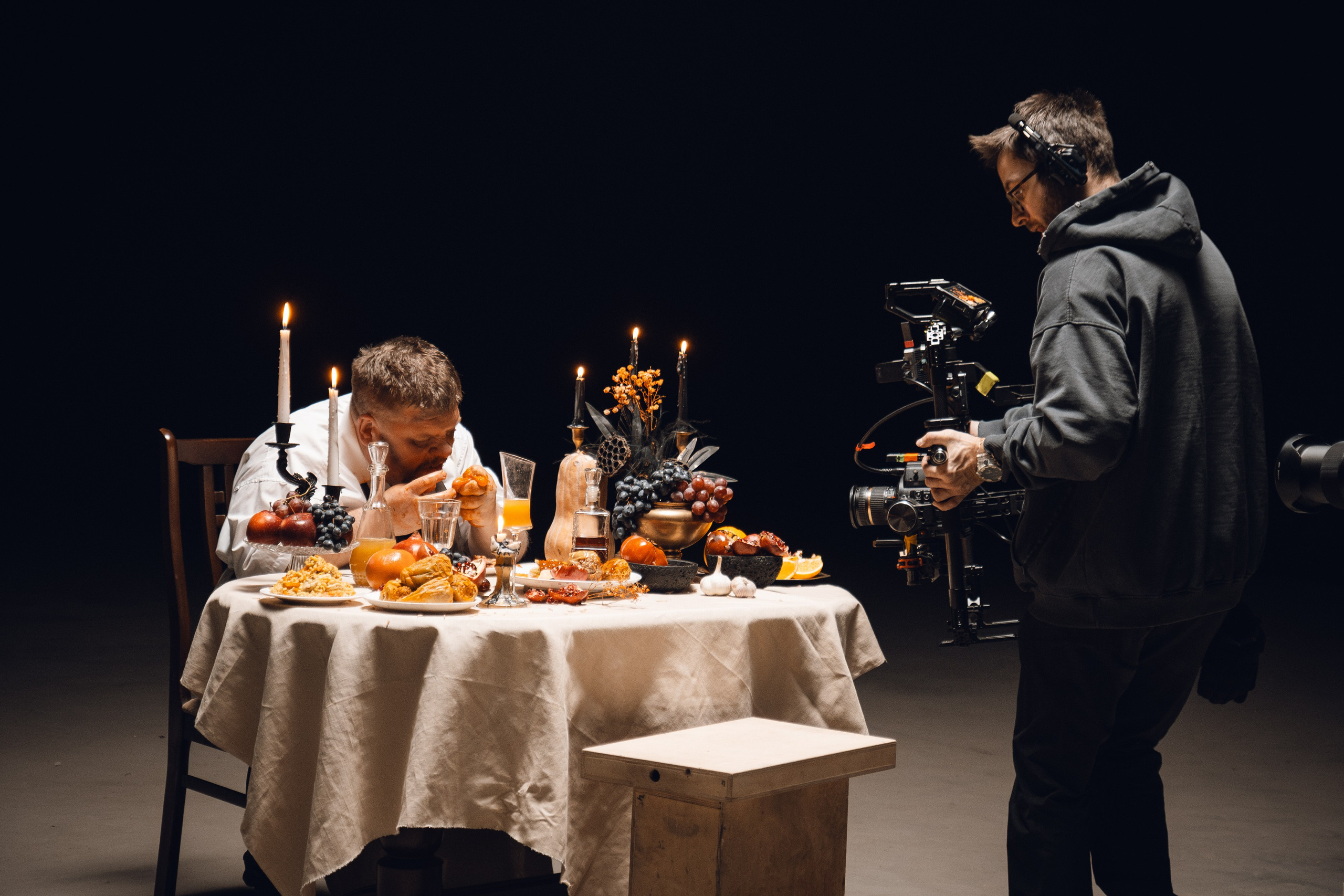 Бэкстеджи. Фотограф Егор Огородов