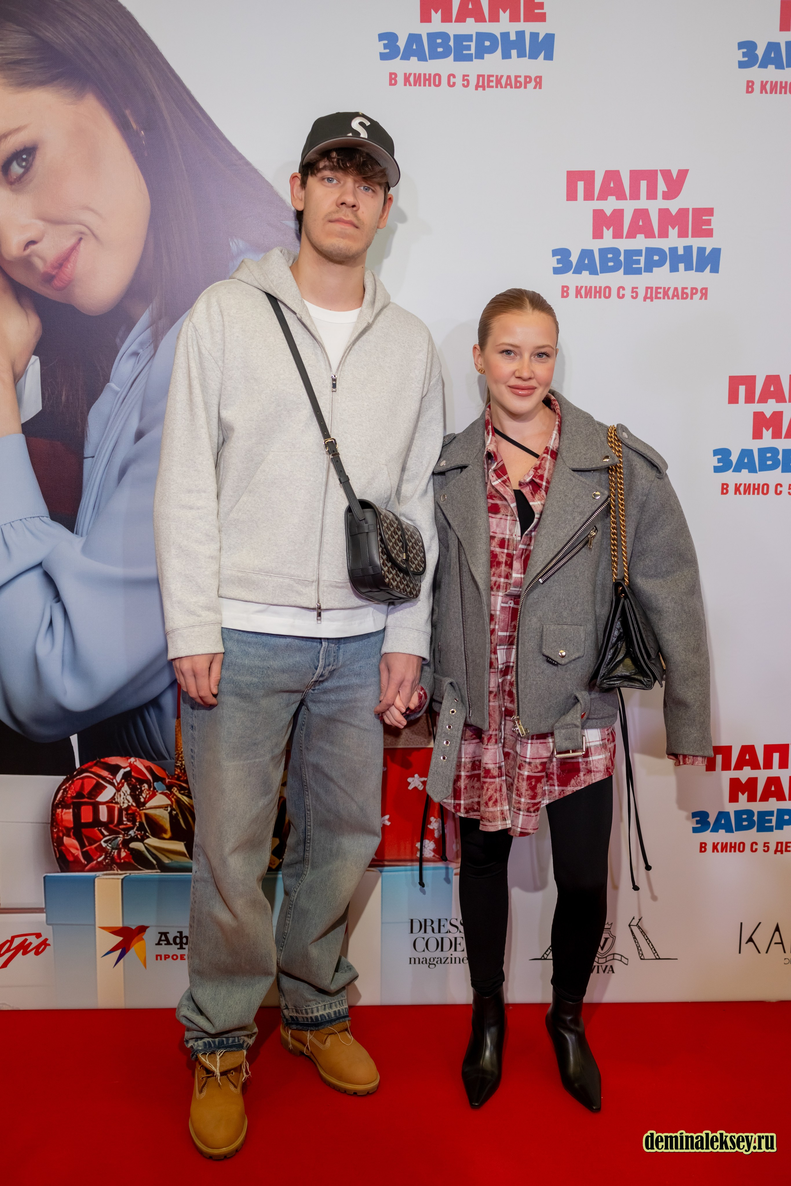 Премьера фильма папу маме заверни в кинотеатре Октябрь. Репортажный, семейный и студийный фотограф в Москве Демин Алексей