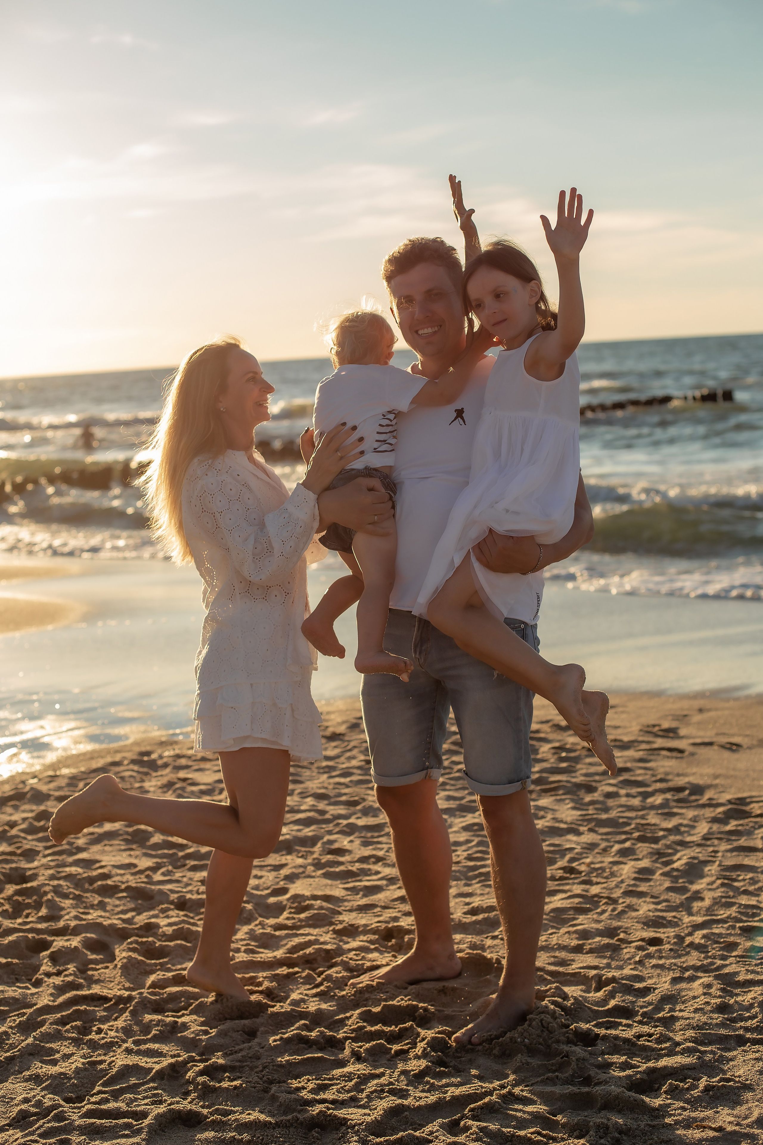 Иван, Ирина, Варя и Гордей. Малиновка. Фотограф в Калининграде Решетникова Алина