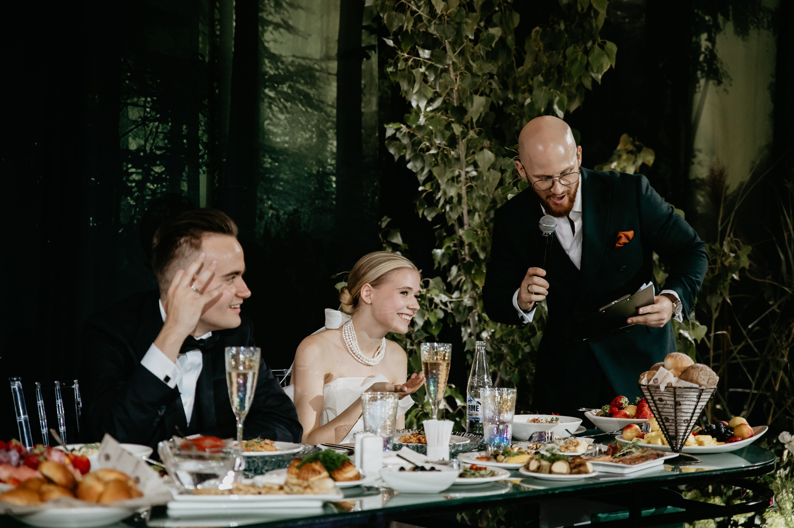 Паша и Алина. Свадебный фотограф Евгения Наумовец