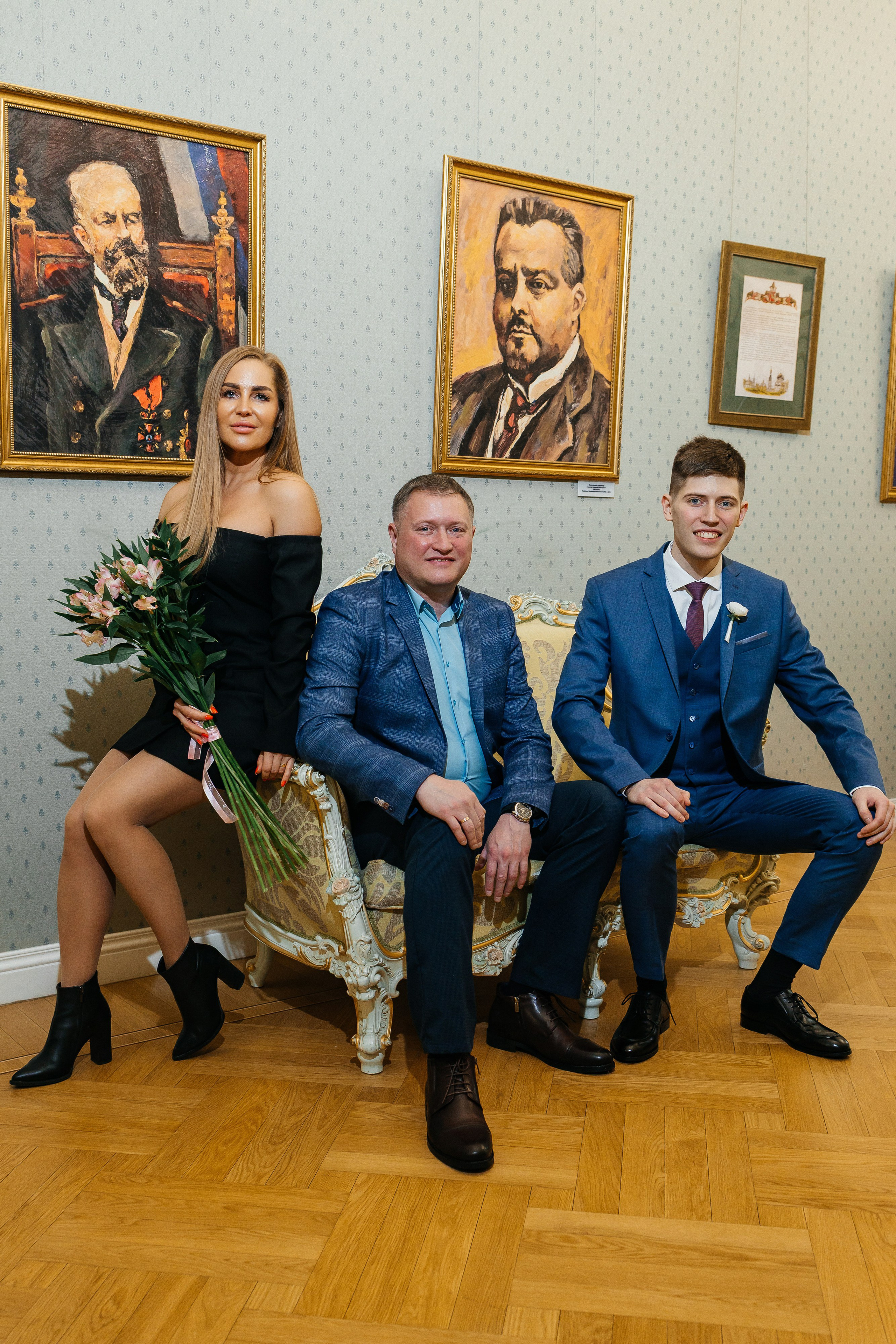 Роскошное утро пары в номере отеля. Олег Сверчков | Свадебный фотограф Вологда