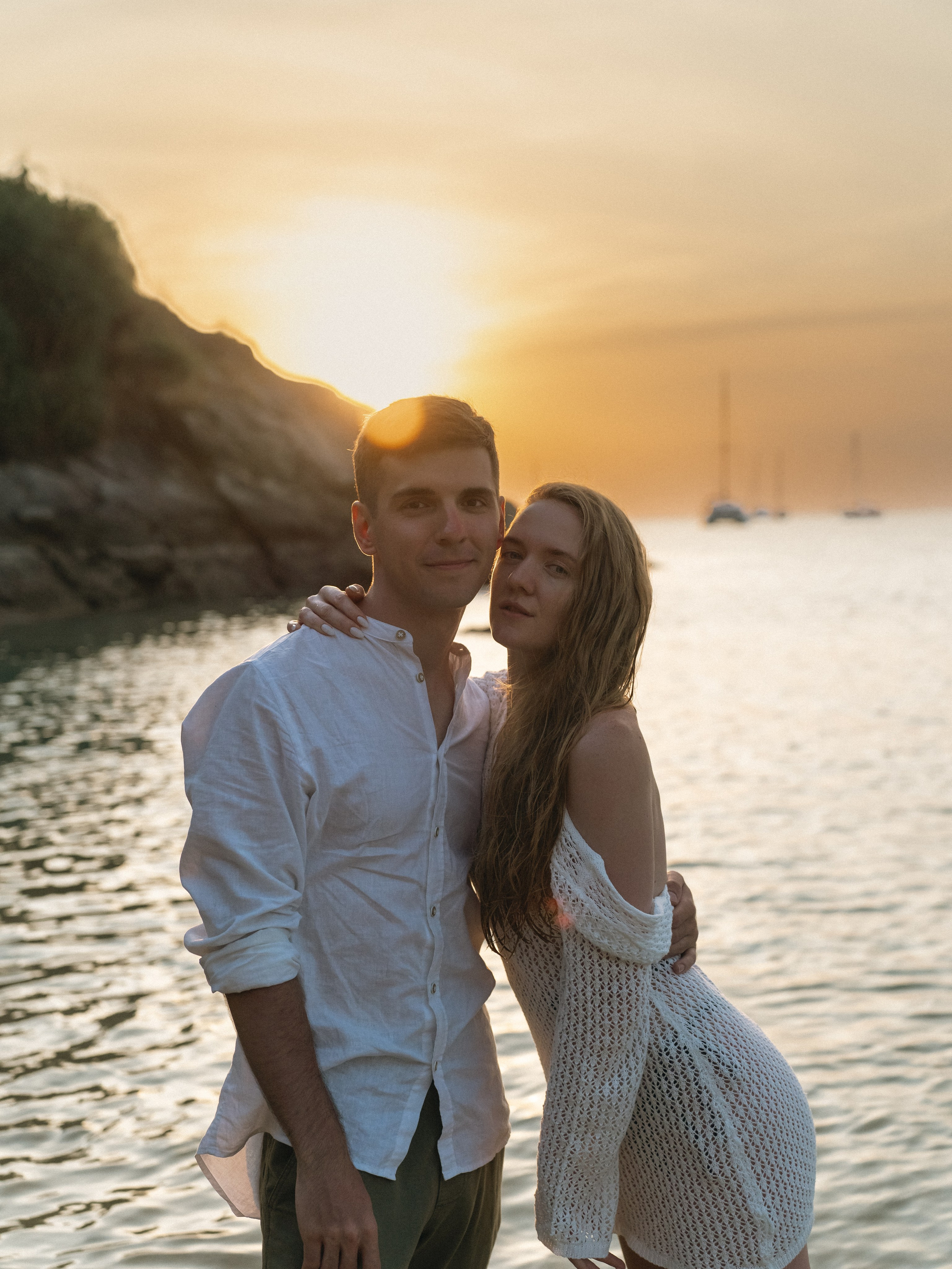 Фотосессия свидание на закате у моря. Фотограф из Екатеринбурга Алена Мусалимова