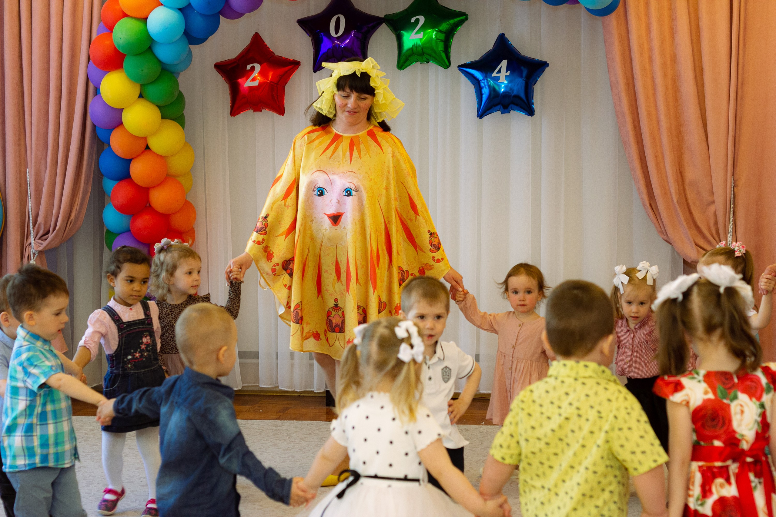 Утренник в яслях. Фотограф Великий Новгород Татьяна Чиглинцева