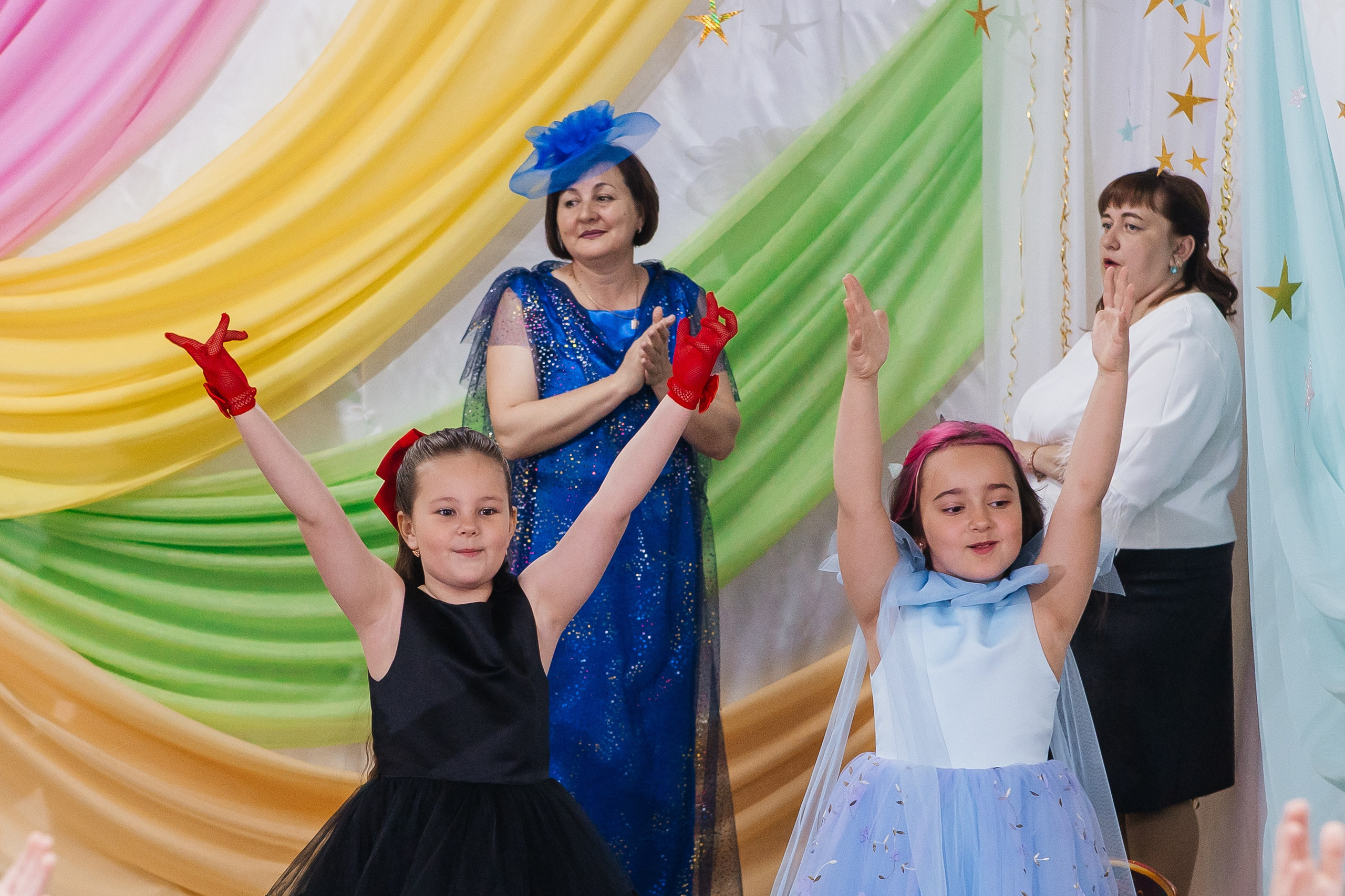Д/с Сказка Выпускной. Свадебный, семейный фотограф. Выпускные альбомы в Коченёво / Новосибирск. Наталья Байкуш