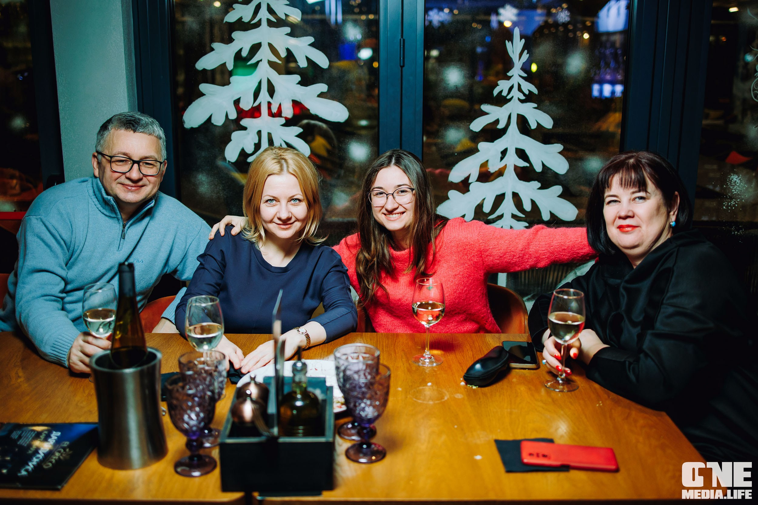 Клубный концерт в El Greco: Братья Грим. One Media Life: фоторепортажи, фотоотчеты с мероприятий и заведений