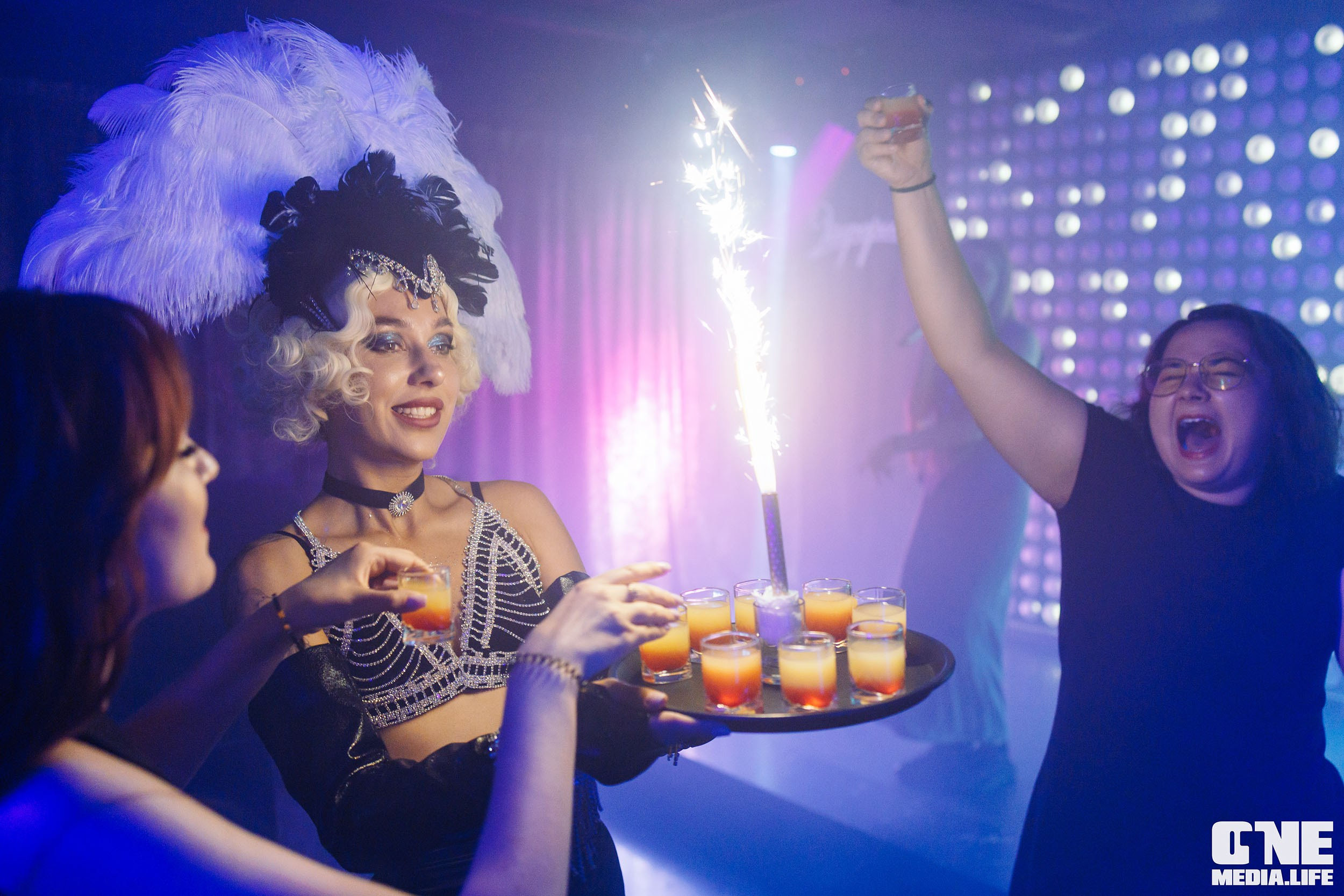 Фоторепортаж из караоке-клуба Эйфория. One Media Life: фоторепортажи, фотоотчеты с мероприятий и заведений