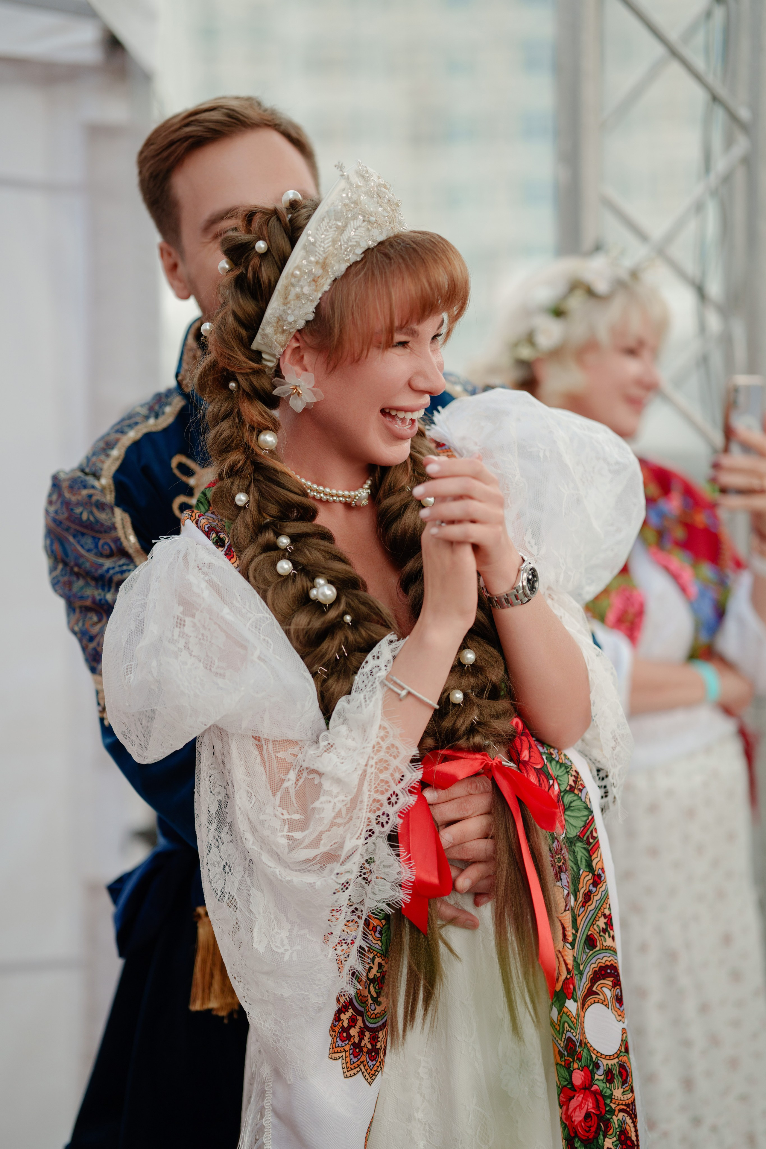 Репортажный фотограф на гендер пати в славянском стиле в Москве. Репортажный фотограф Москва Сергей Дружинин