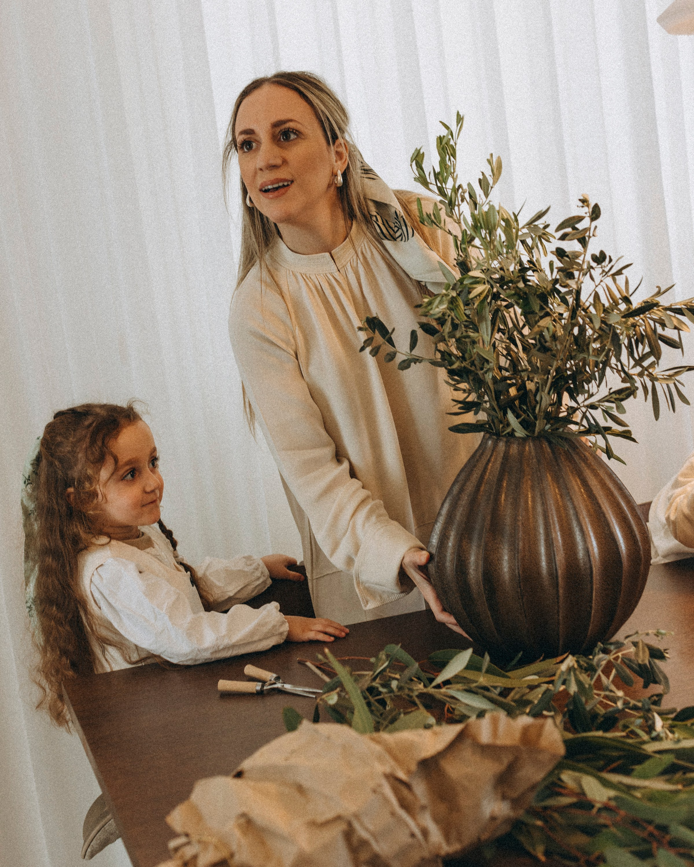 Family day — pizza and kite adventures. Katerina Nord | Wedding and Couple Photographer in Germany and Europe