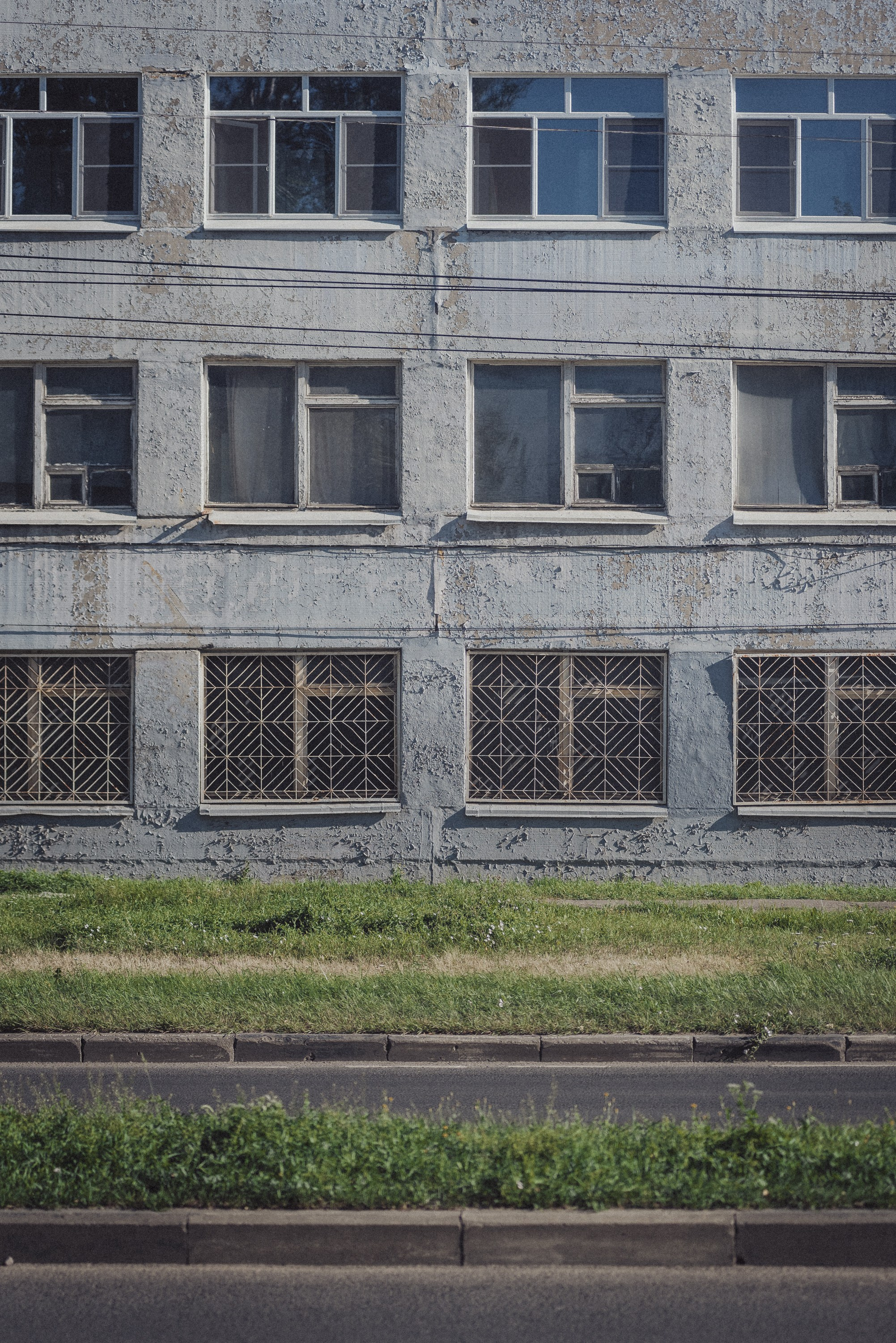 Проект #улицыгорода. Ярославль, улица Большая Фёдоровская. Документальный фотограф Илья Тихановский