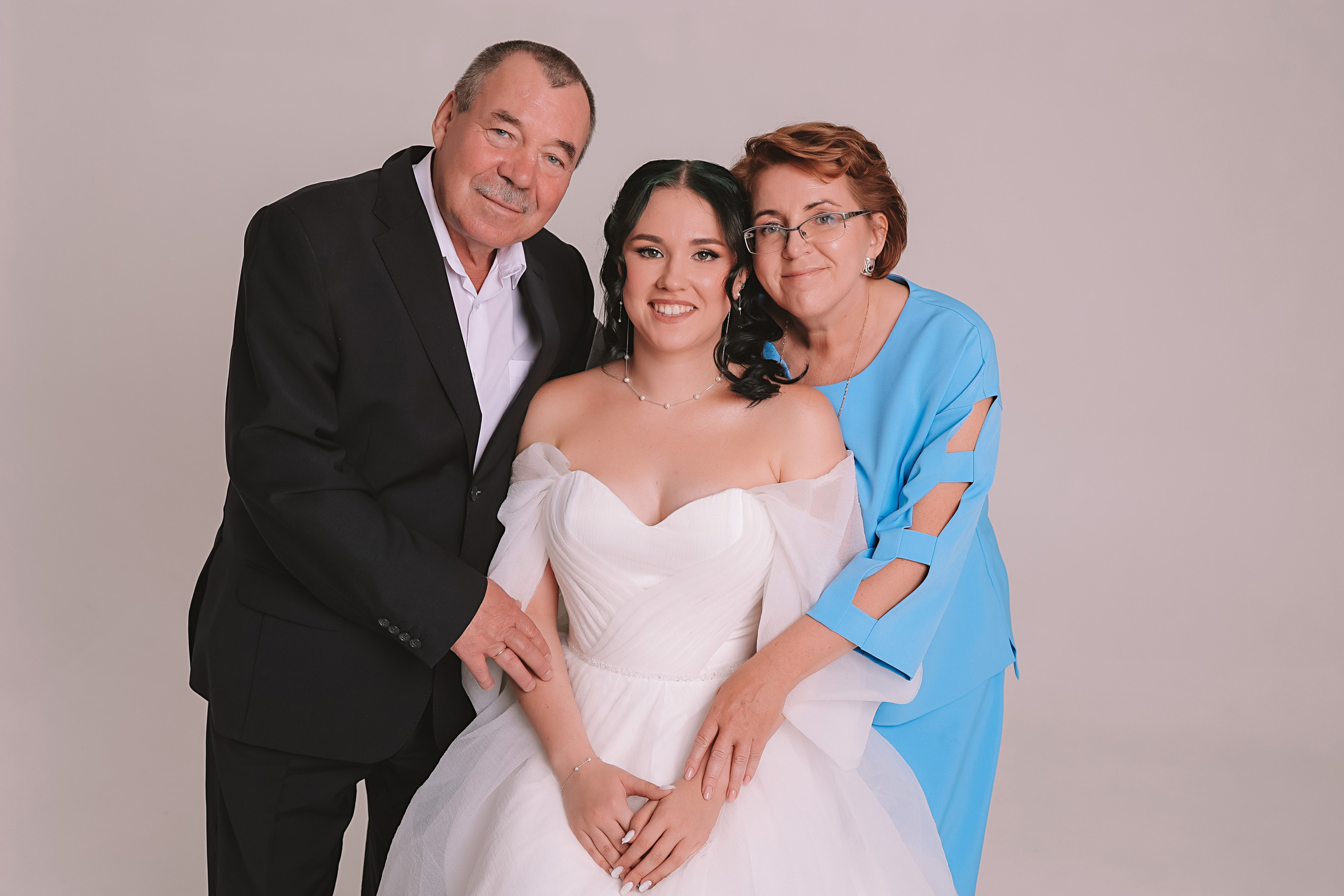 Айвазовский и парк дружбы народов. Семейный фотограф Тюмень, фотограф на роды Салмина Мария