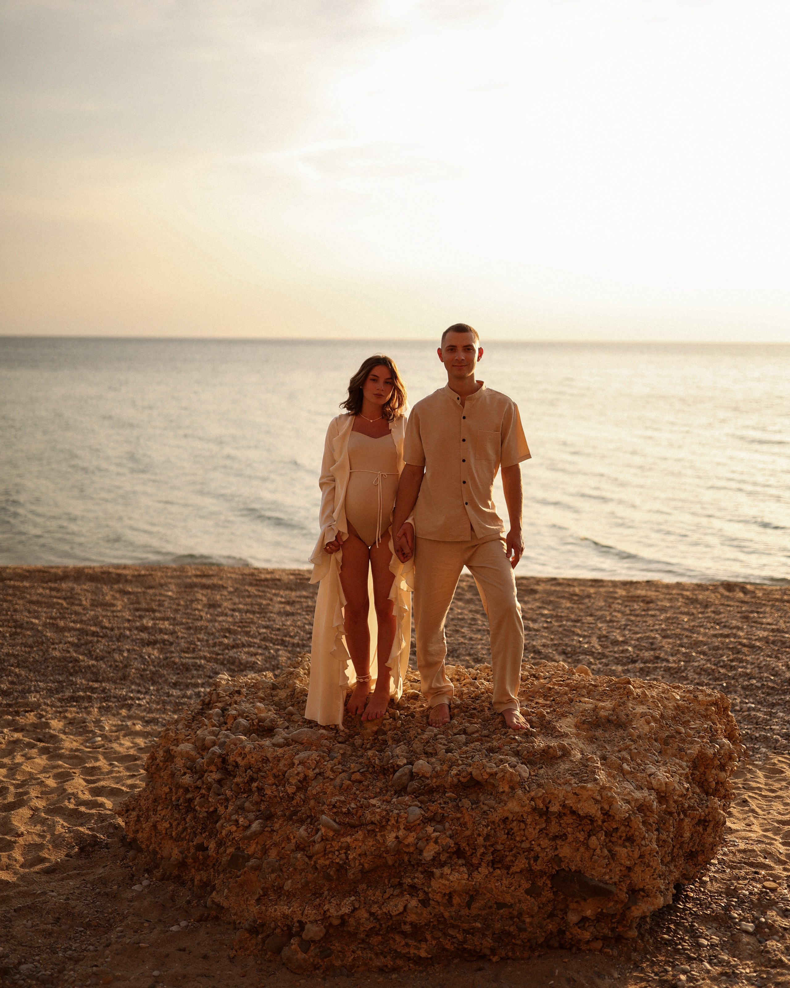 Беременность на закате. Фотограф в Севастополе и Крыму Артем Волобуев