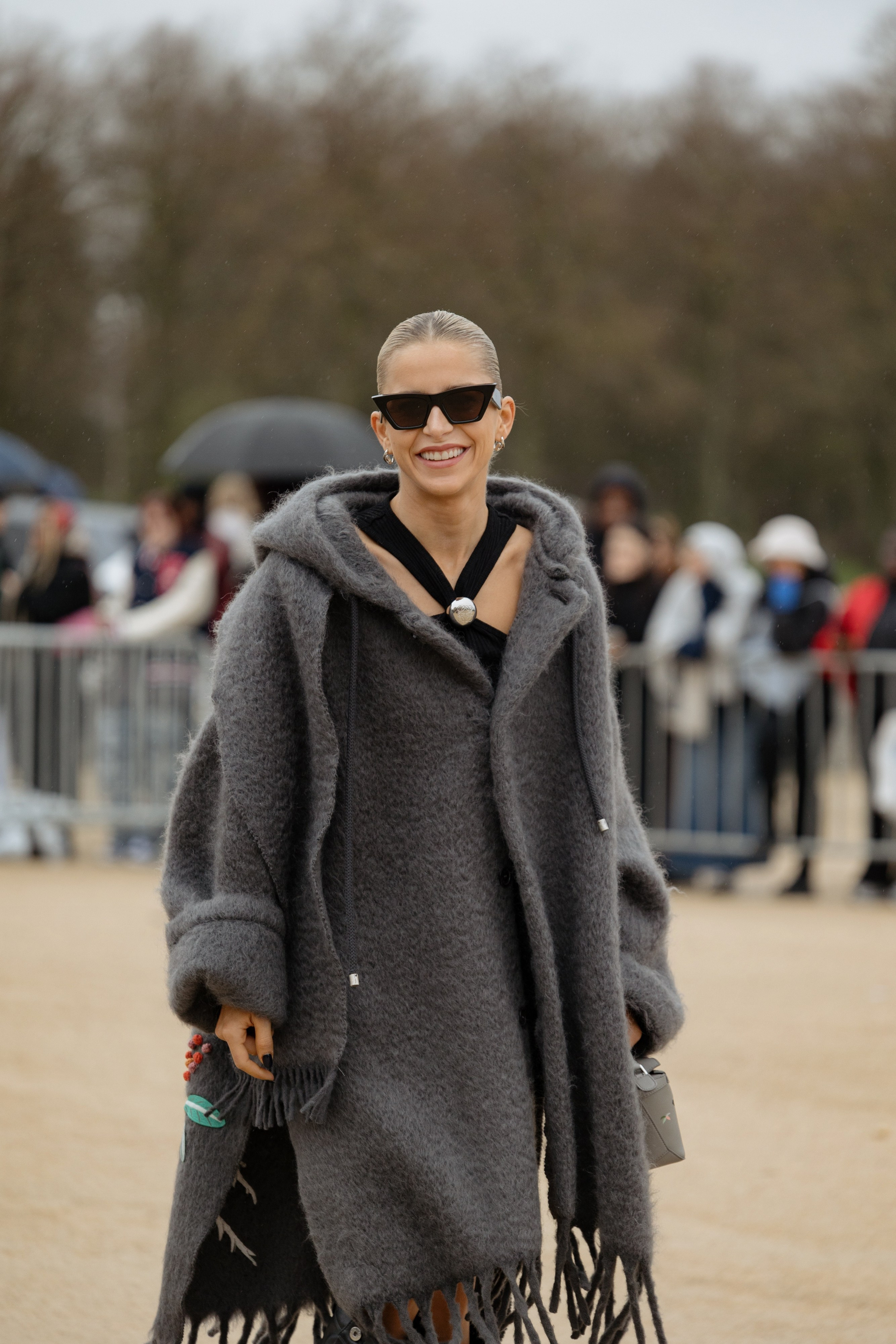 LOEWE PFW WOMENSWEAR FALL-WINTER 24/25. Photographer in Milan Ivan Goncharov
