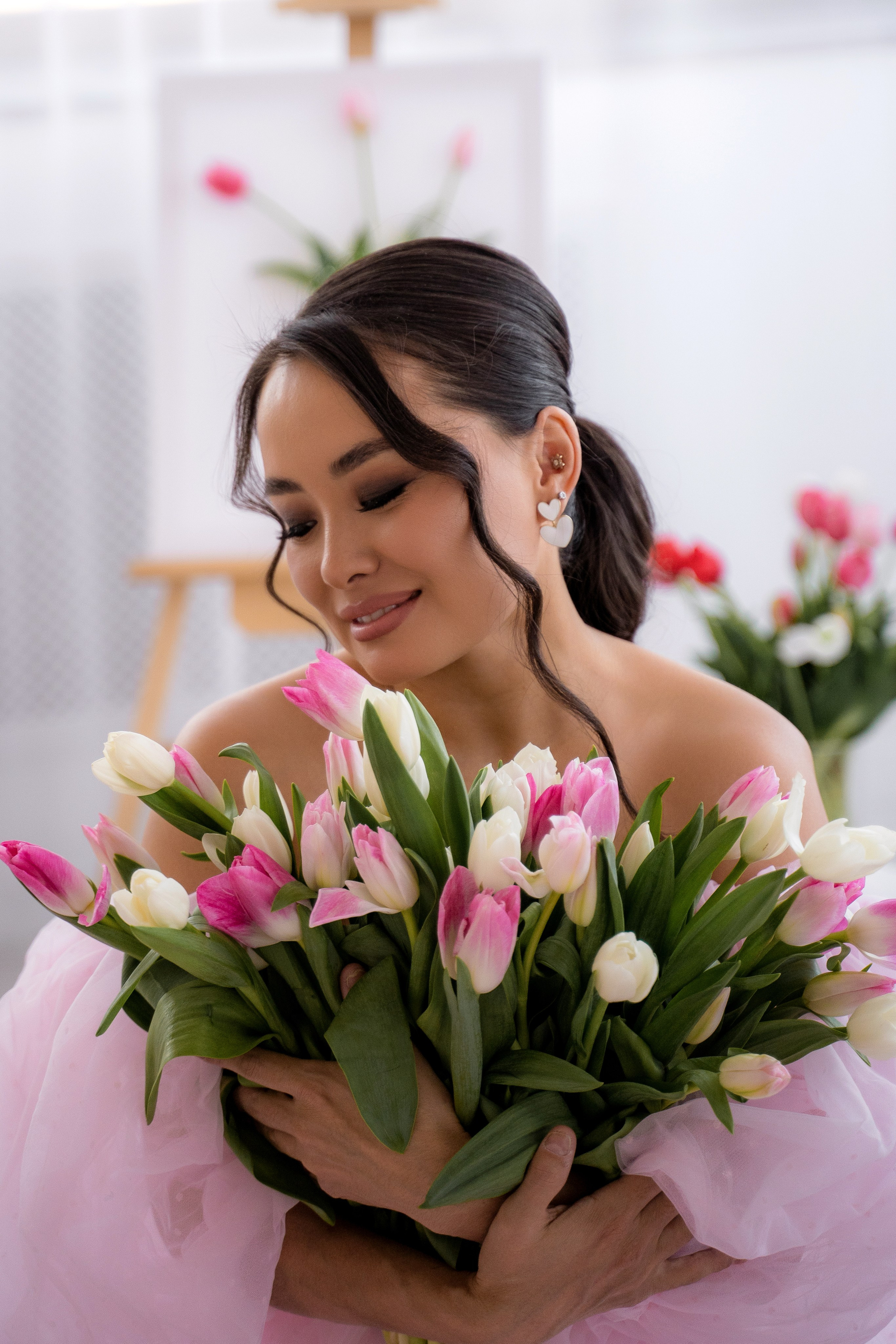 Тюльпановое настроение. Фотостудия Малина в городе Улан-Удэ. Фотограф Ирина Жарникова