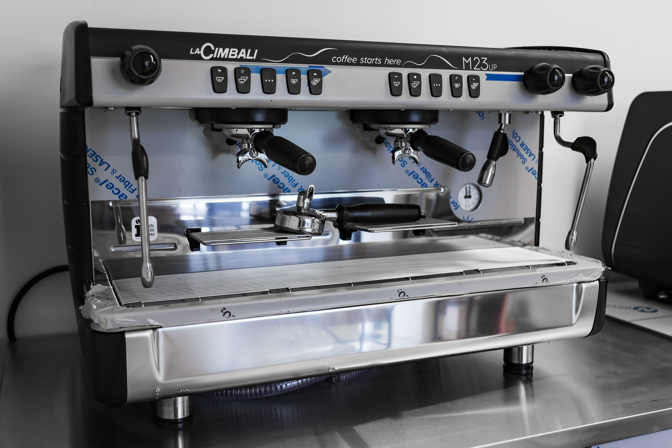 COFFEE MACHINES FOR MARKETPLACE. Mixturecaptures