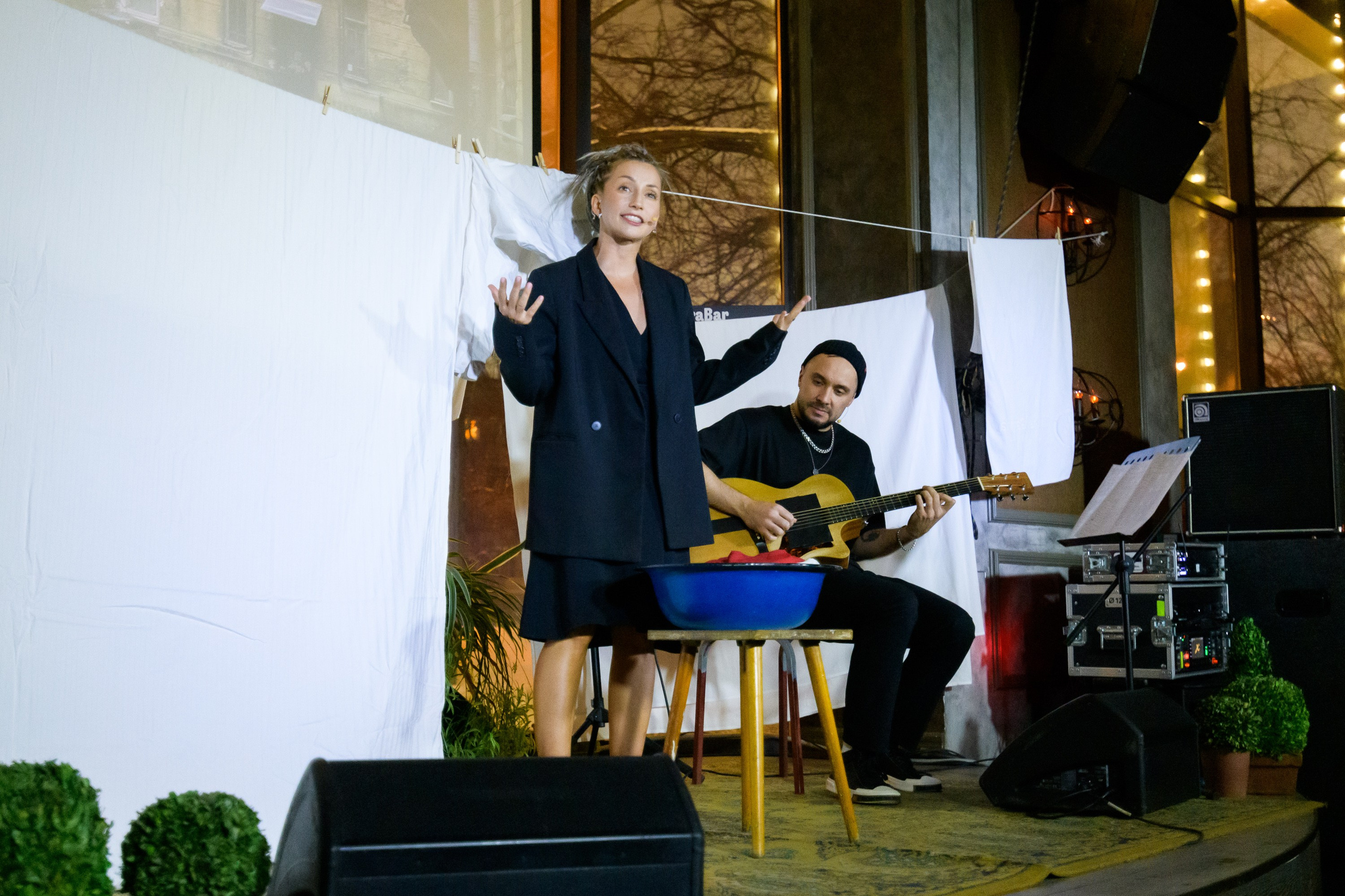 Люстра бар. Репортажный фотограф Сергей Дроздов