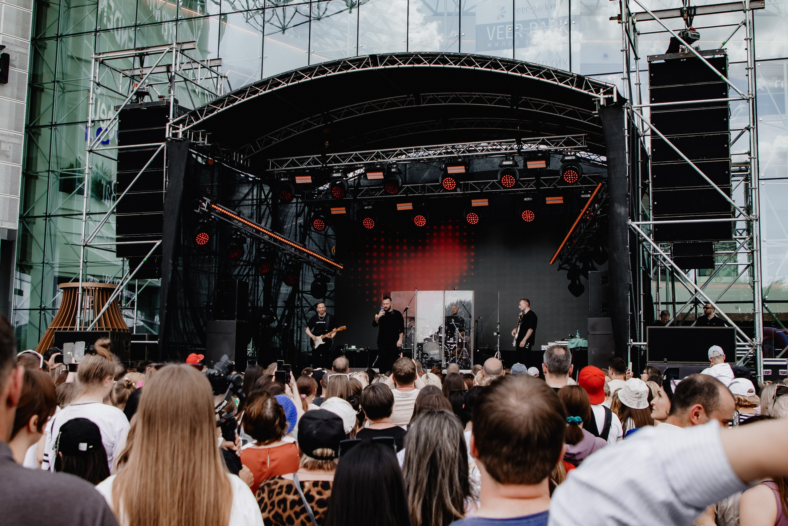 День рождения Veermall / Олег Майами & Ираклий. ФОТОГРАФ ЕКАТЕРИНБУРГ
