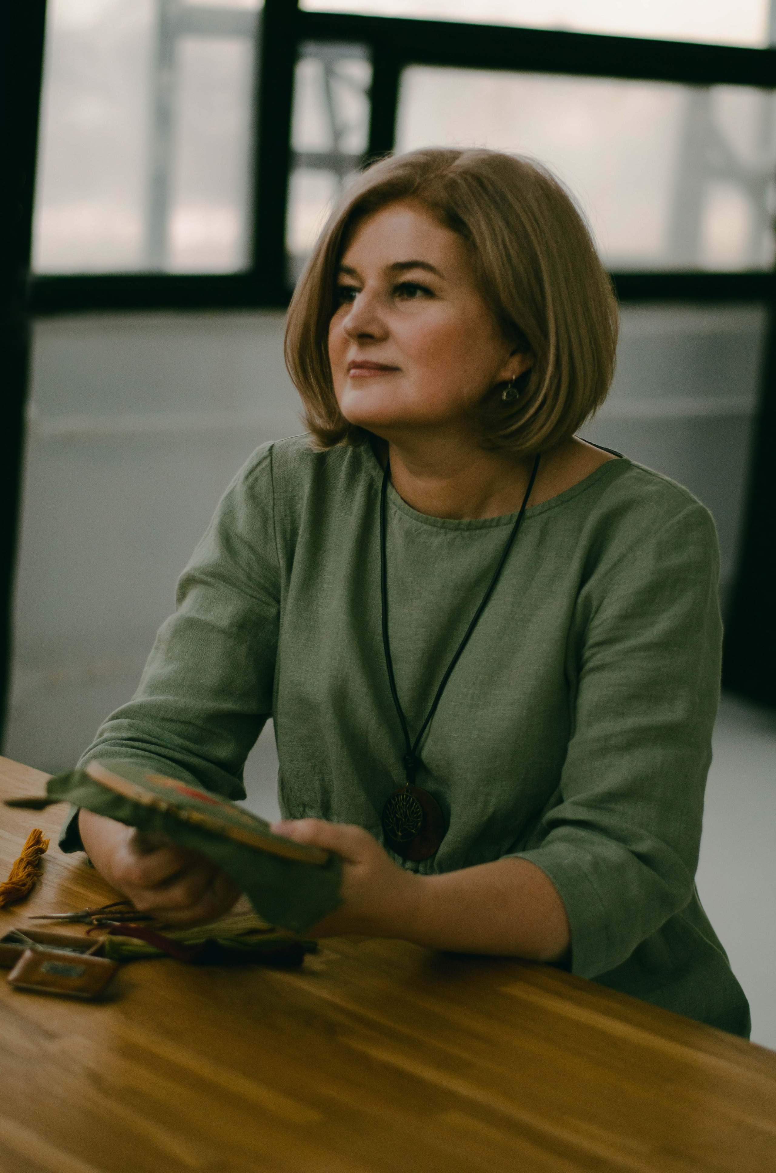 Вышивальщица. Фотосессии по мотивам сказок и фильмов — Катерина Исауленко. СПб