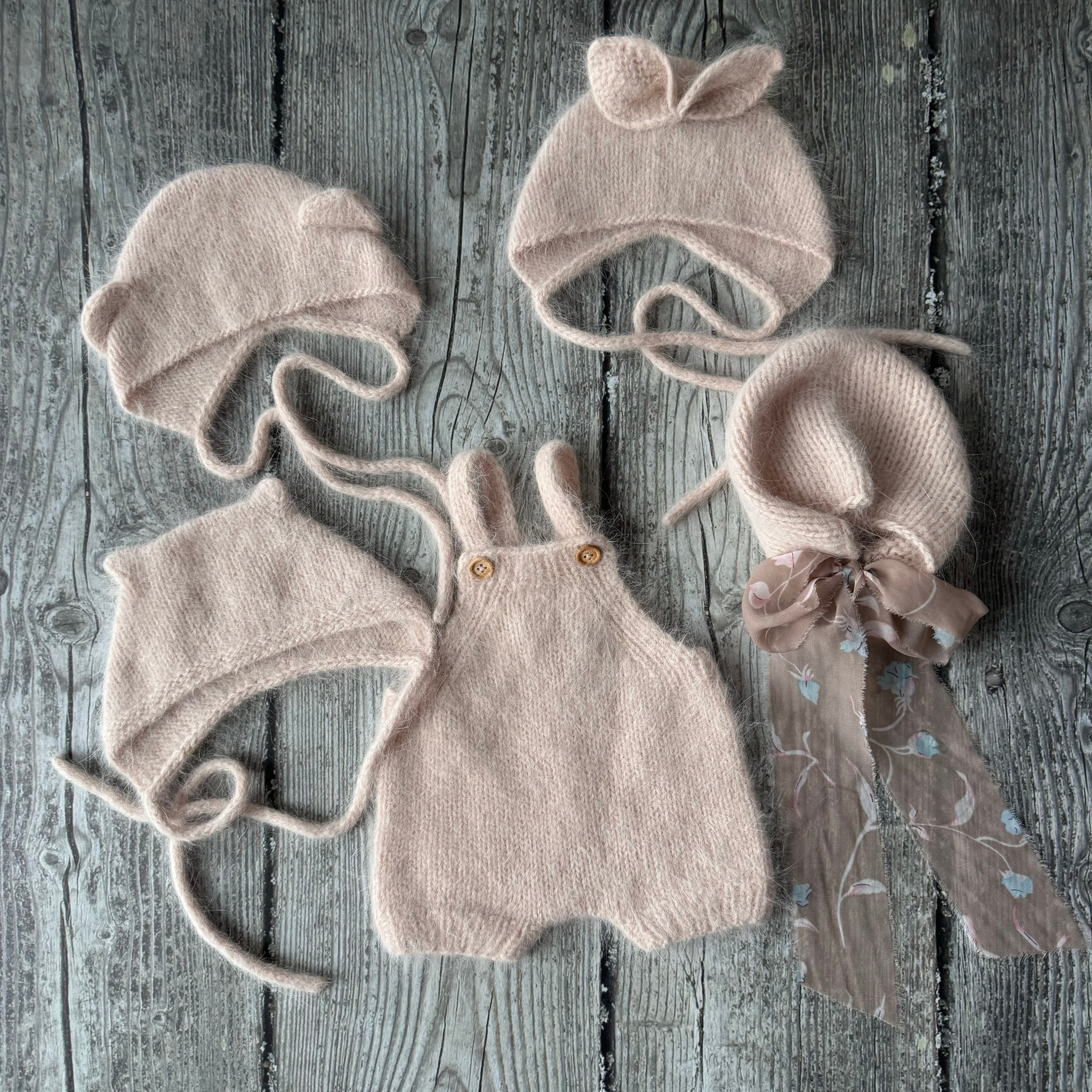 Костюмы и аксессуары для фотосессии новорожденных | Реквизит для съемки newborn в Москве. Фотосессия новорожденных в Москве и Московской области | Профессиональный фотограф newborn — Татьяна Иванова