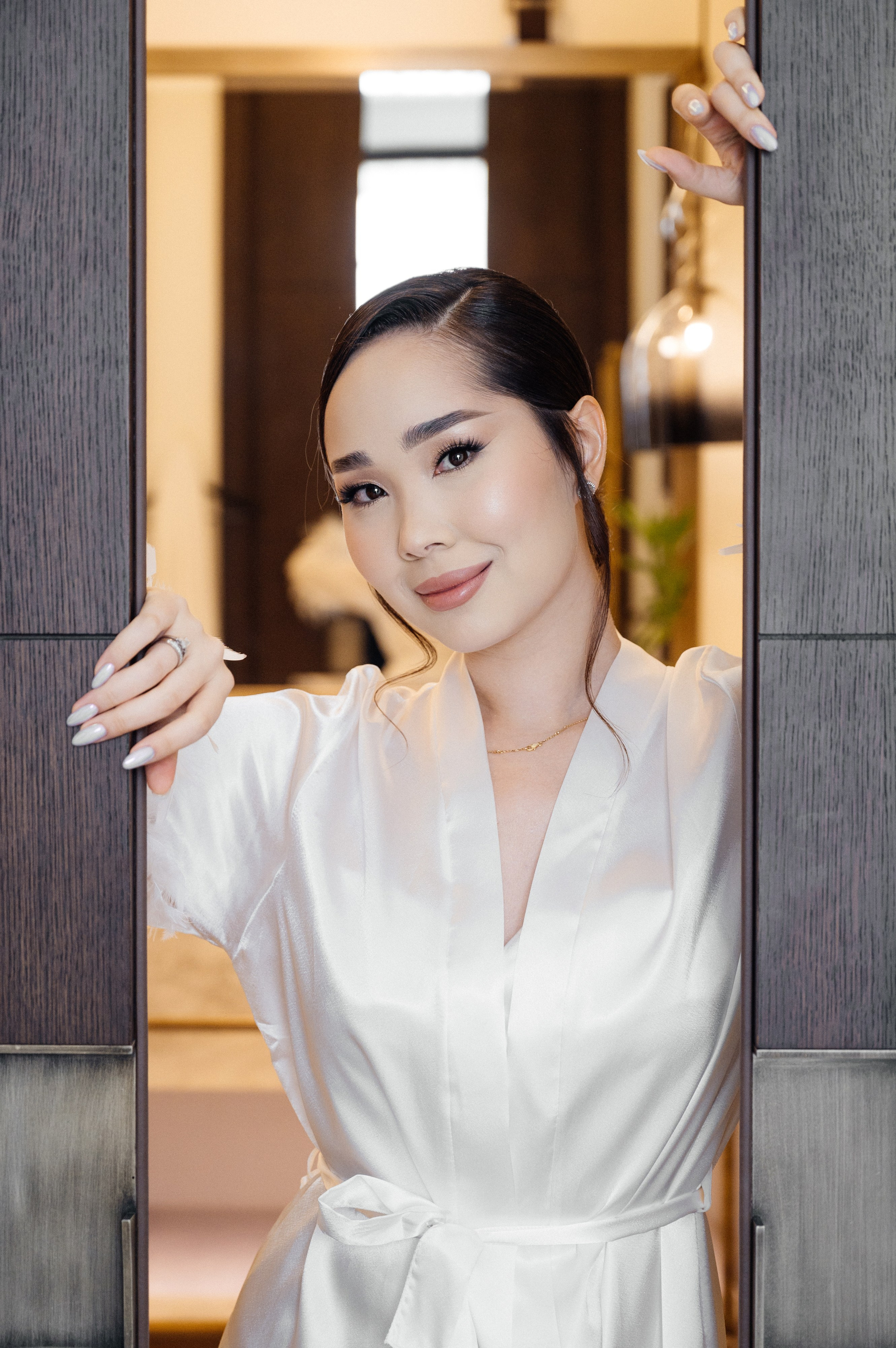 ANEL QYZ UZATU. HOME