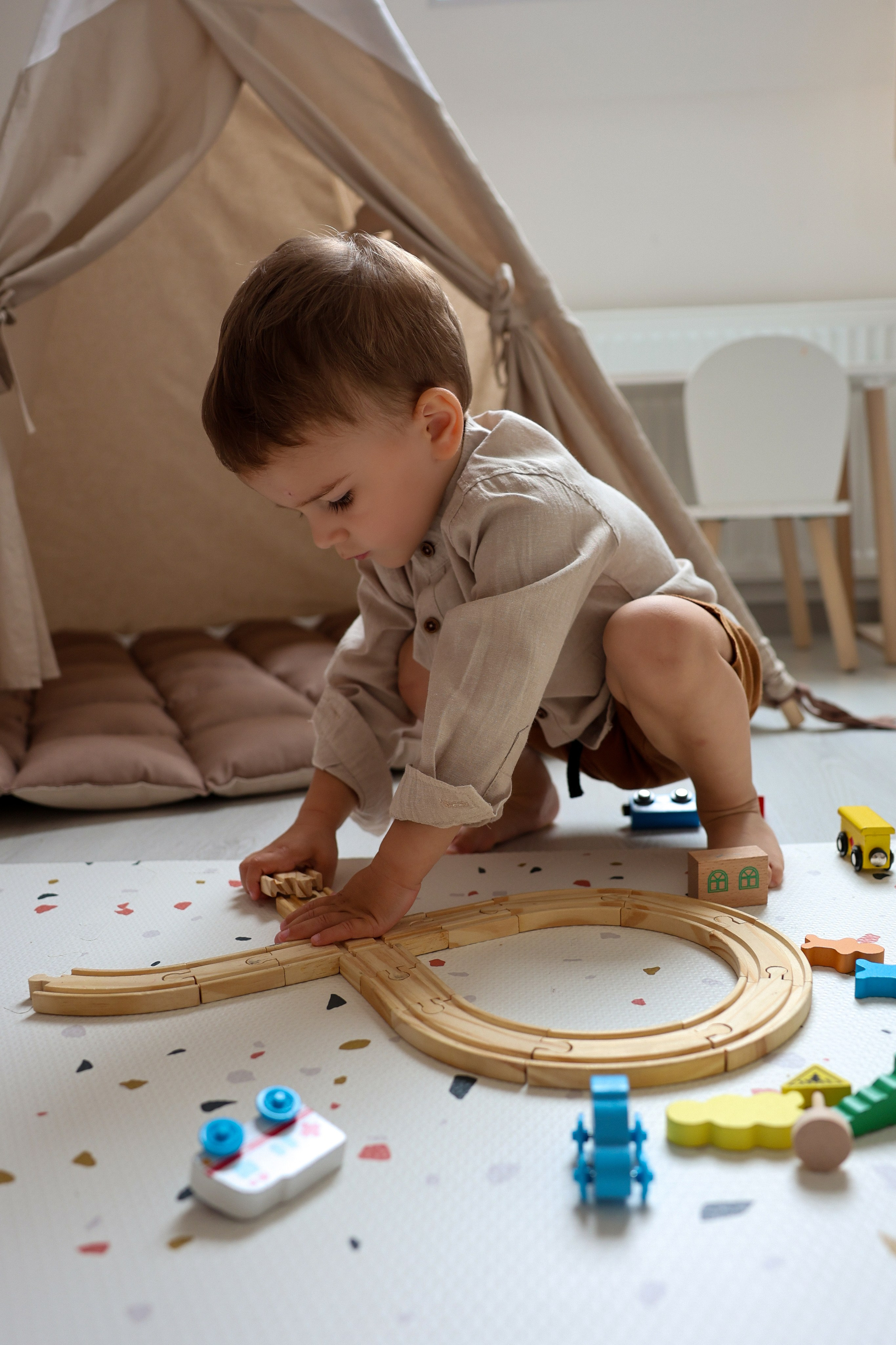 Катя и Платон играют. Ваш семейный newborn и lifestyle фотограф в СПБ Наталья Журавлева