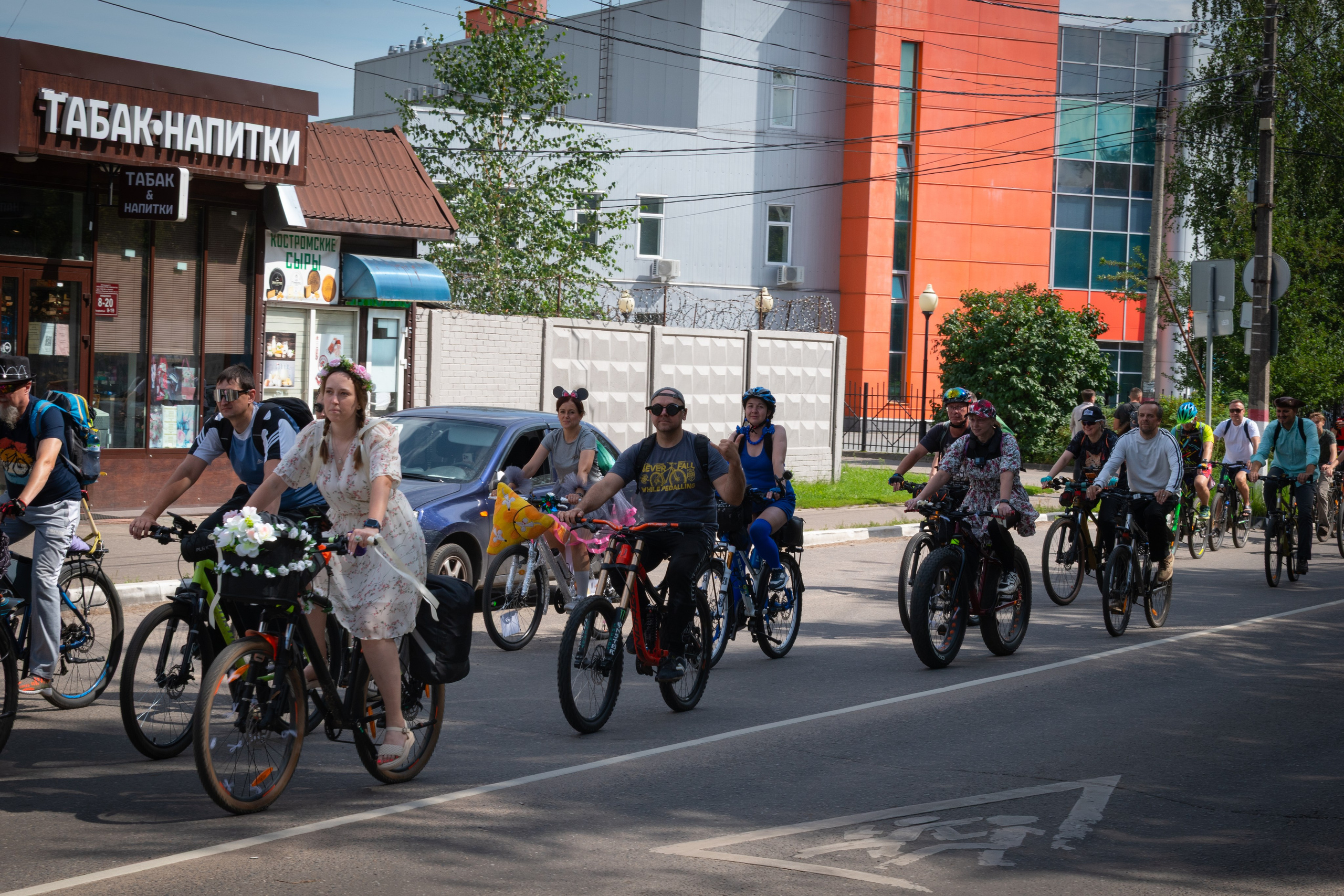 «Леди на велосипеде» — велопробег по г. Жуковскому 2025. Репортажный фотограф Сыбер Мартти