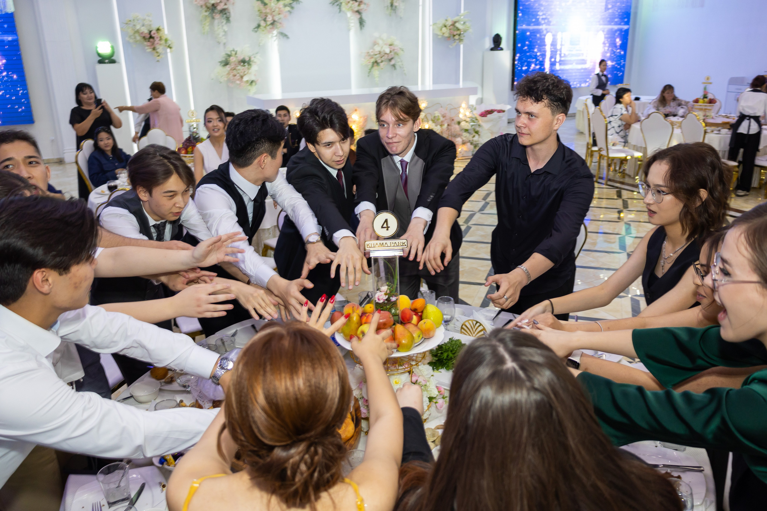 Выпускной вечер | Встреча рассвета. Фото и видеосъемка в Алматы