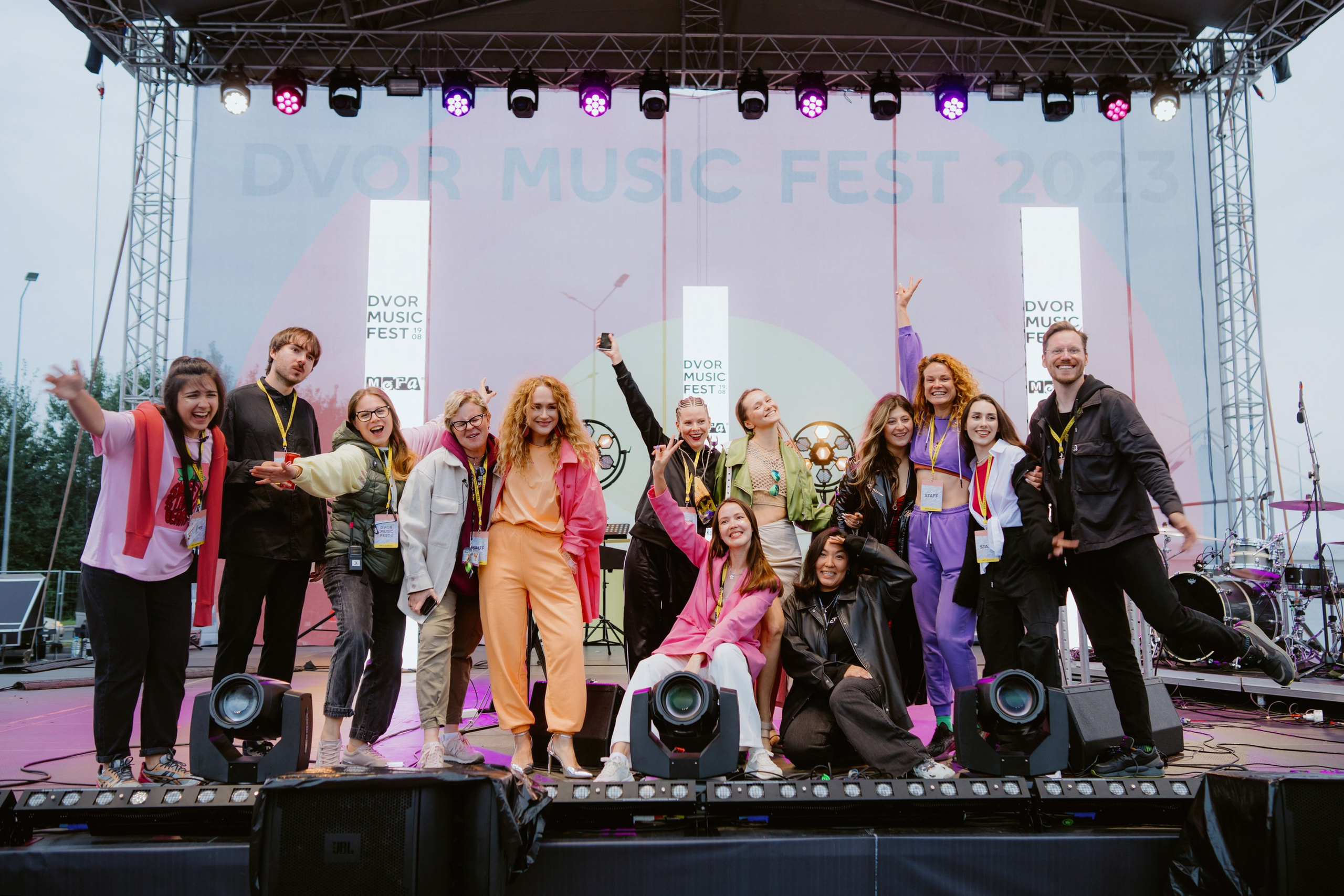 Dvor mega music festival. Photographer — ERASTOV