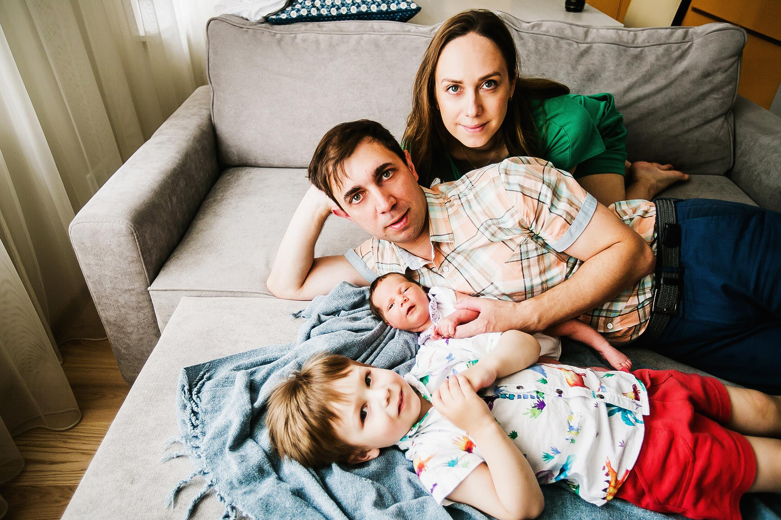 Машенька, Мишенька и родители. Фотограф Полина Егорова город Тюмень