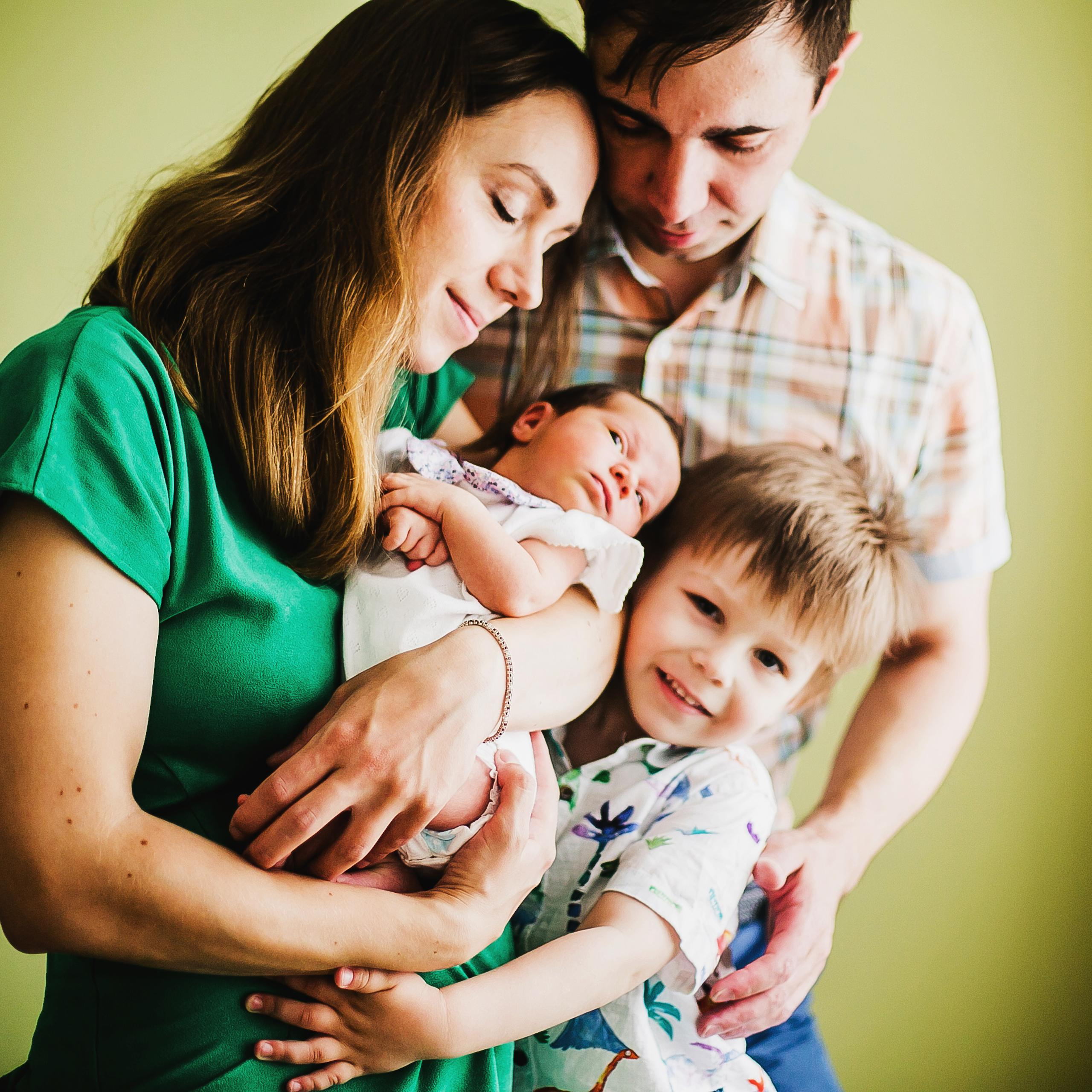 Машенька, Мишенька и родители. Фотограф Полина Егорова город Тюмень