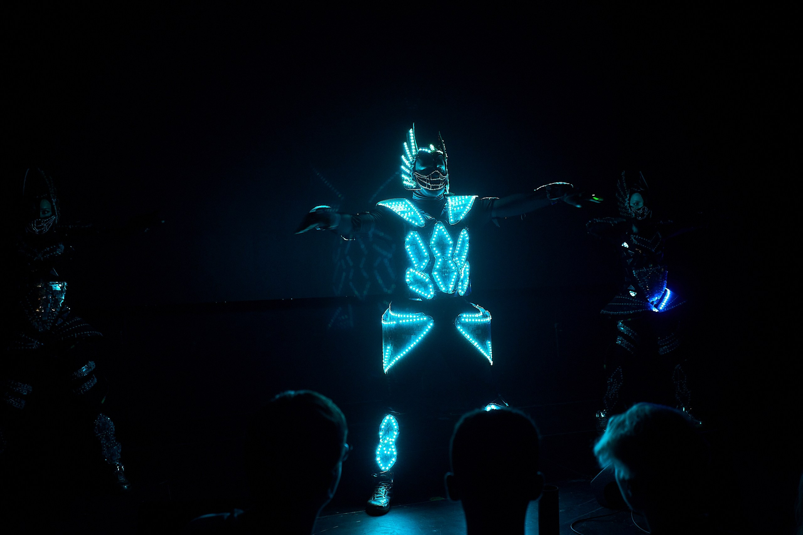 Выпускной 2024 концертный зал Академия ВТБ. Фотограф и Видеограф в Москве. Олег Корушев