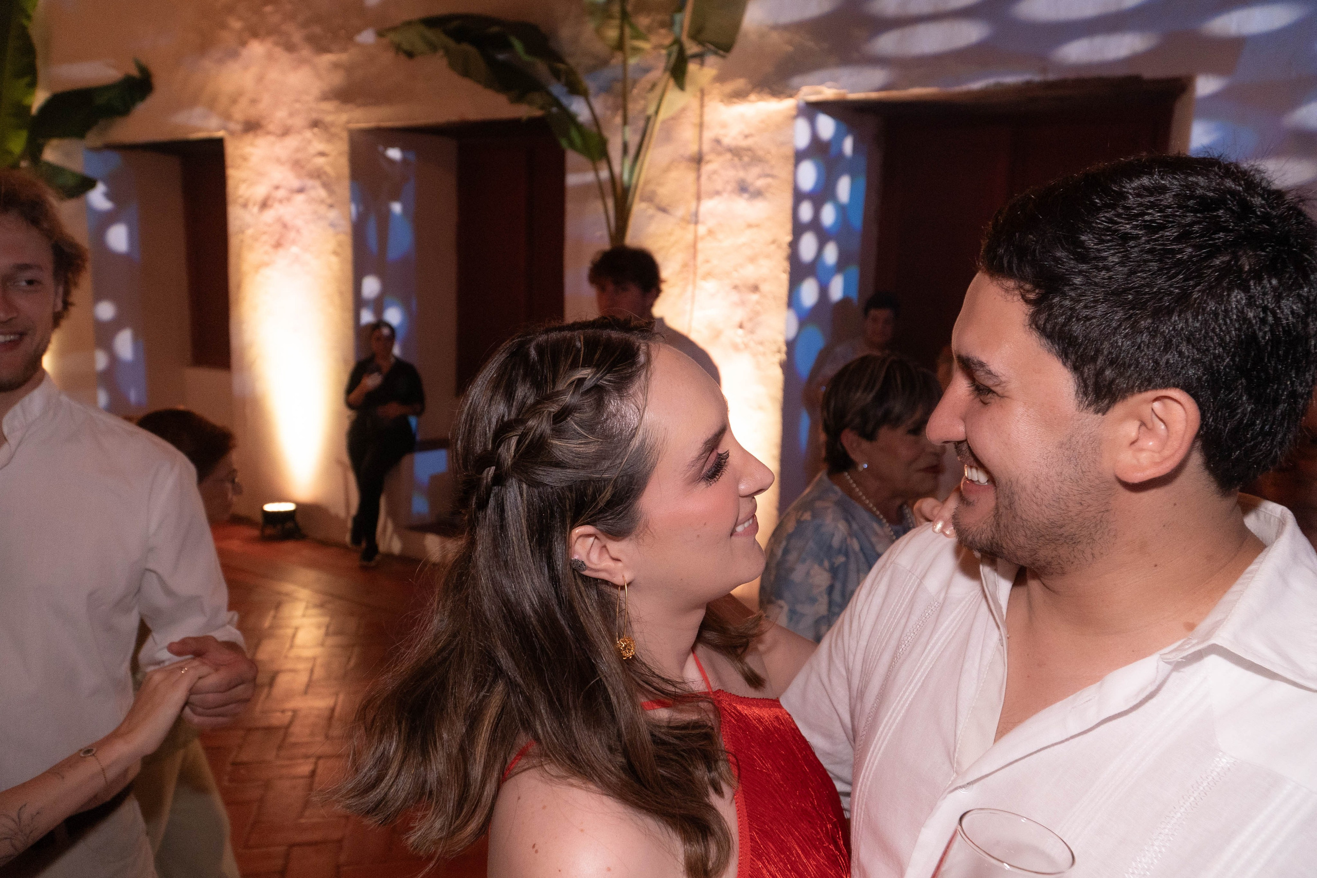 Catalina and Romain. Wedding Photographer in Barcelona and Medellin