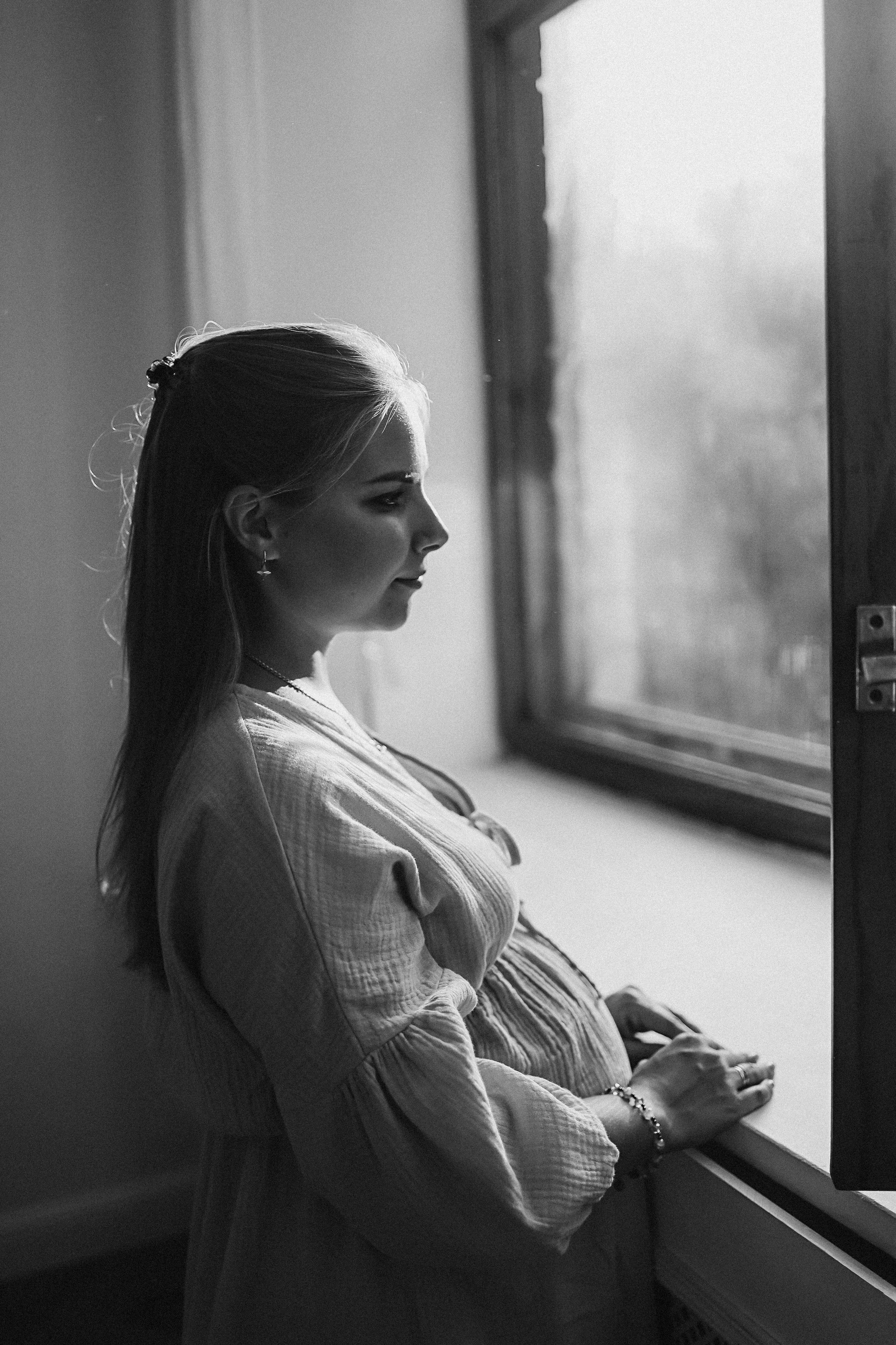 Квартира (беременность). Семейный фотограф Тюмень, фотограф на роды Салмина Мария