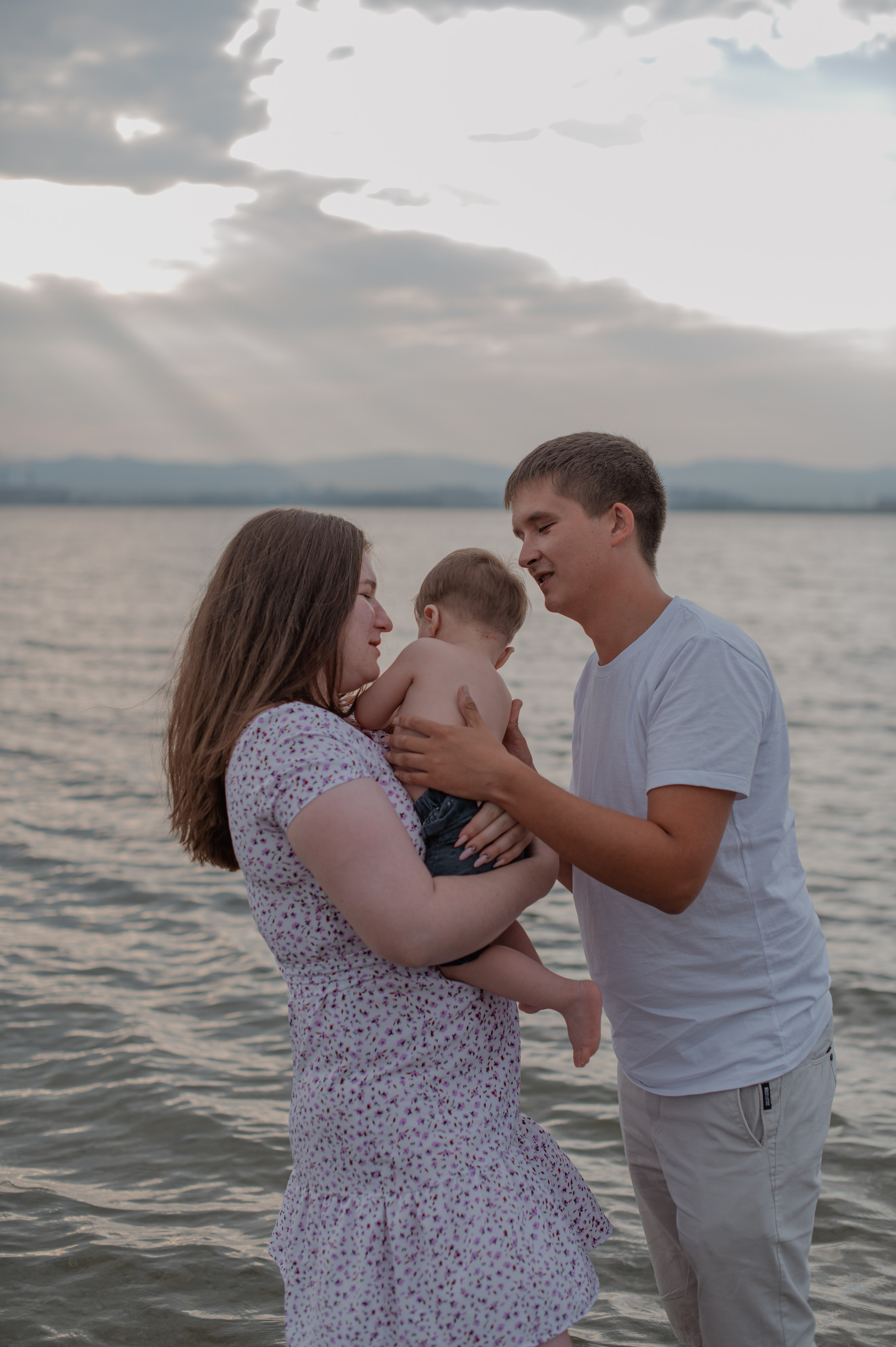 Саша, Алена, Рома. Фотограф Виктория Воронина