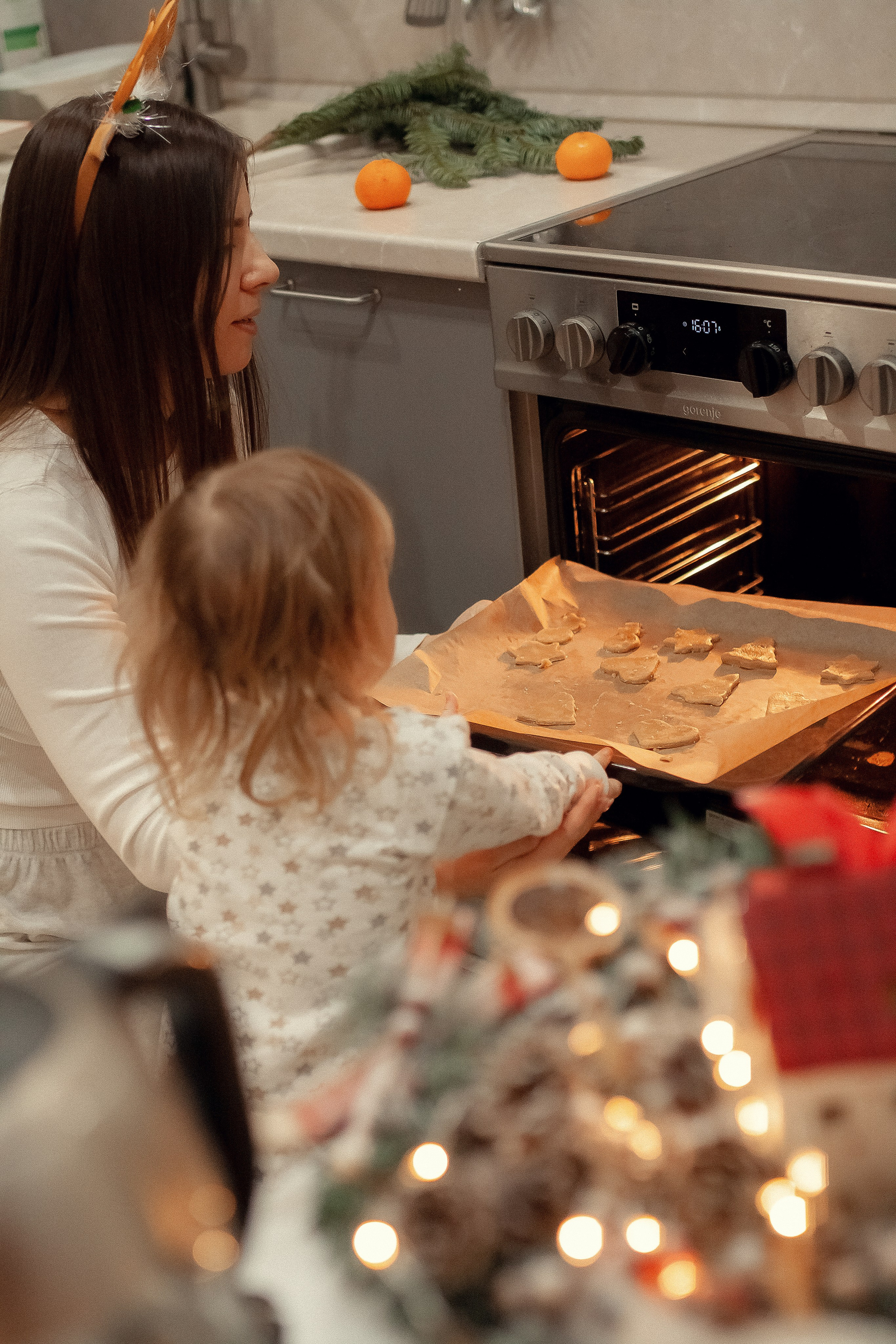 Таня и Ариша. Имбирные печеньки. Профессиональный фотограф, Москва |Видное Елена Елизарова
