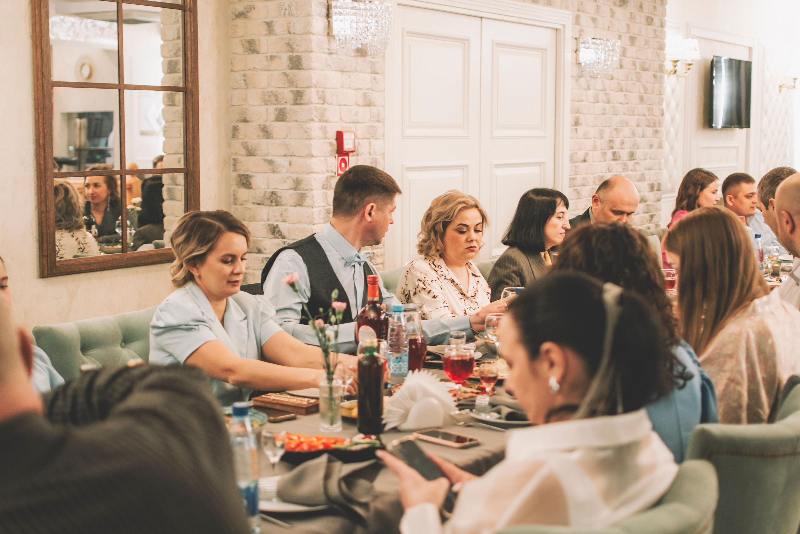 26.04.2025 (Фотосессия, роспись в Онии + фото с банкета). Семейный и свадебный фотограф Губкинский и Ставрополь