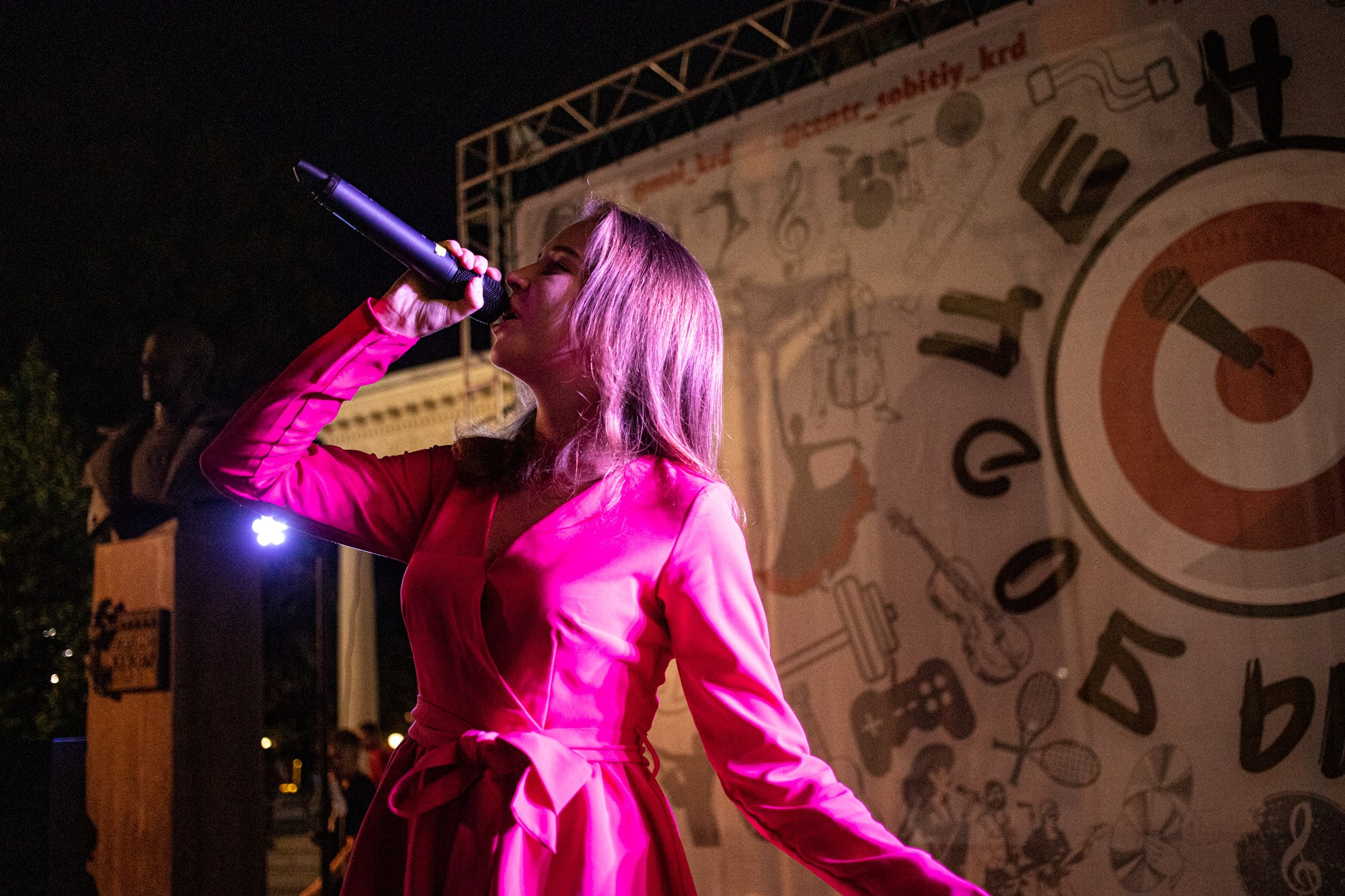 Закрытие летнего фестиваля «УФ». Репортажный, промышленный и маркетплейс-фотограф Дмитрий Чернат