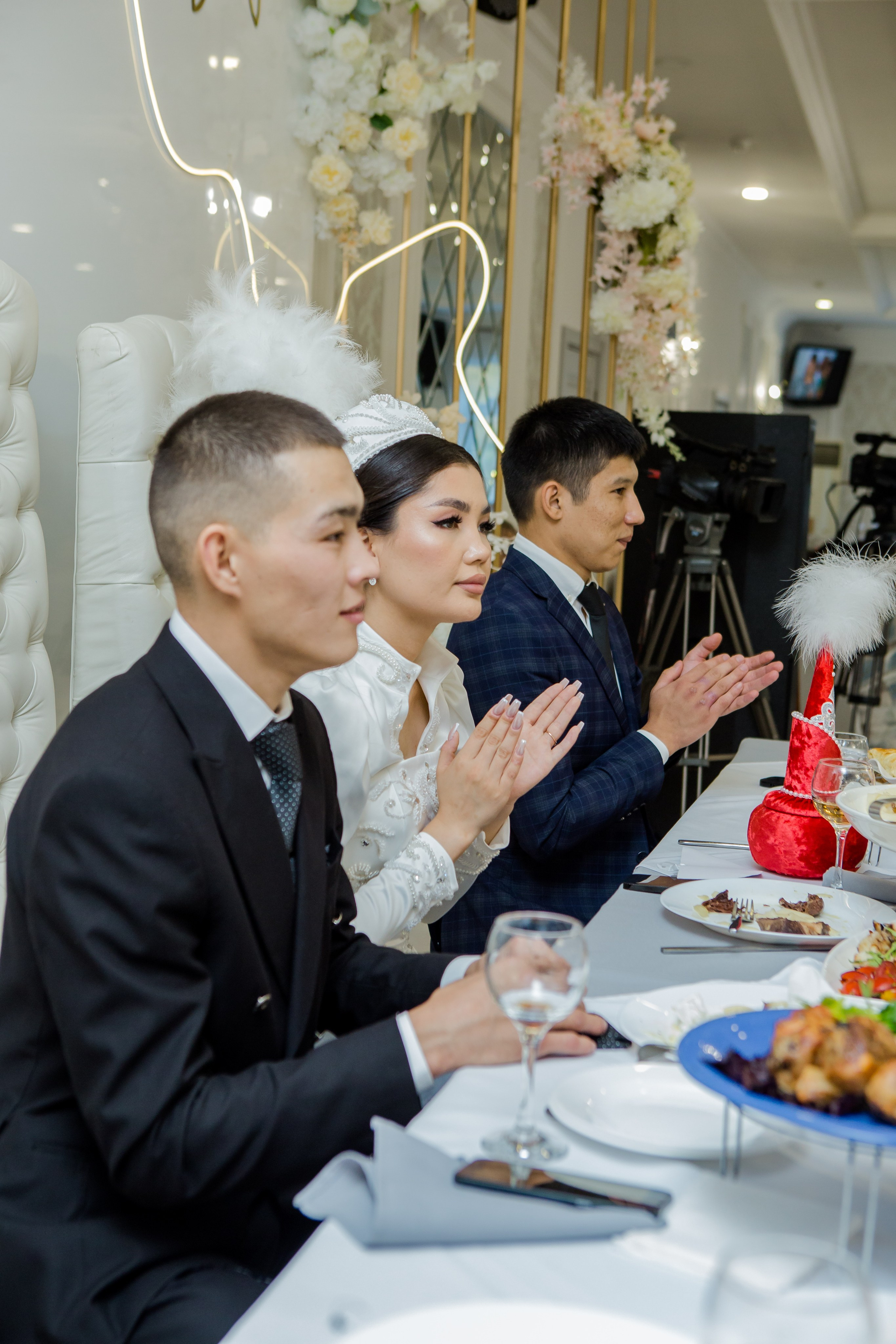 QYZ UZATU ZHADYRA. Свадебный и репортажный фотограф в Астане T.Yertay «Nomad media»