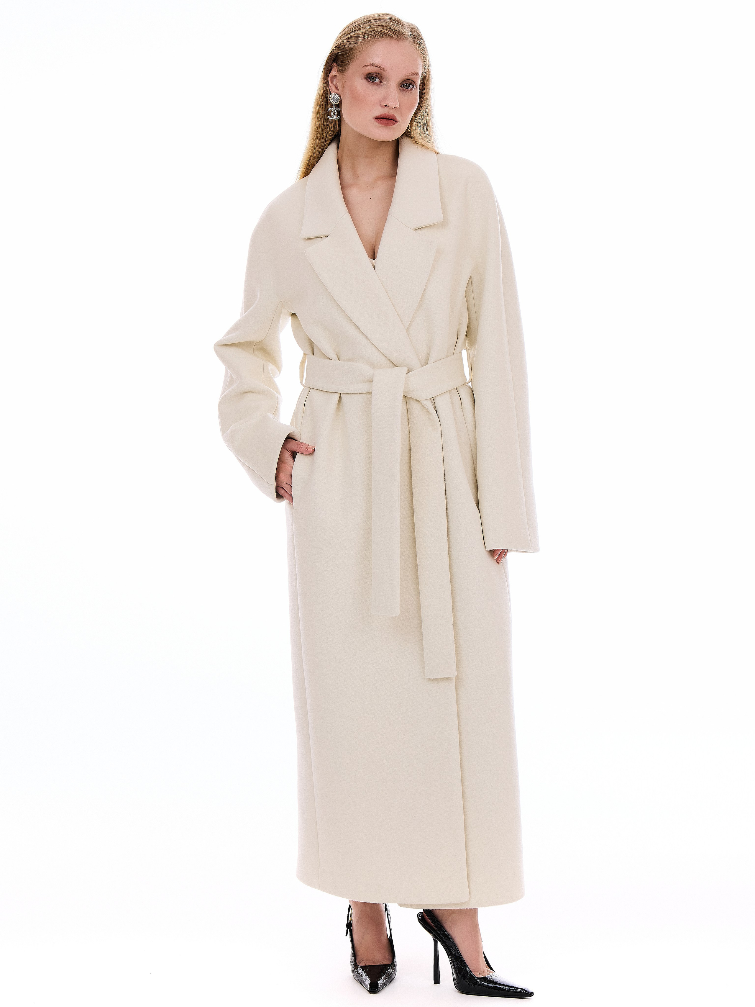 Студийная съемка каталога бренда одежды. Fashion-фотограф Екатерина Врублевская Москва. Профессиональная съёмка для брендов, женщин и мужчин не моделей