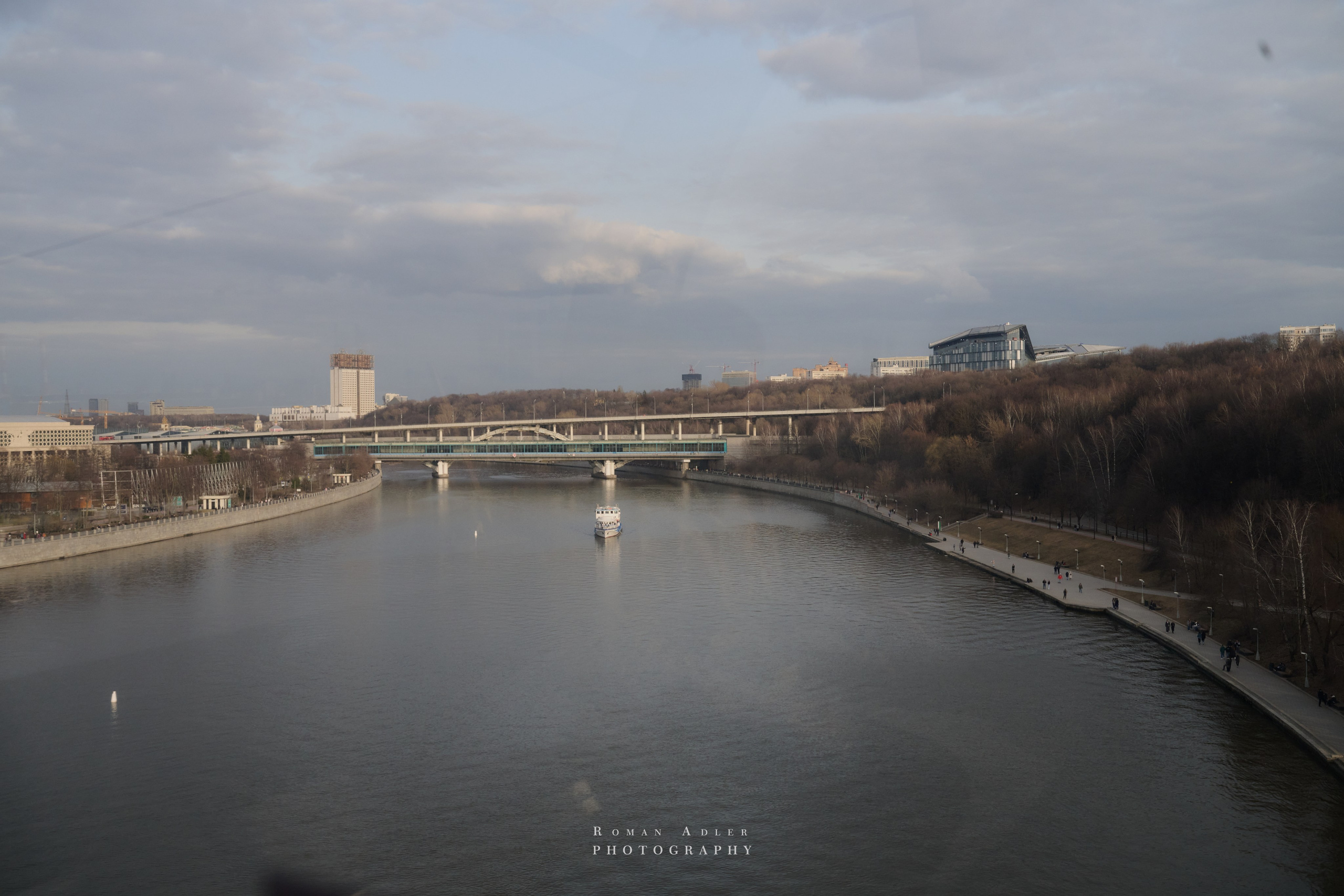 Весна. Москва 2025. Фотограф Роман Адлер